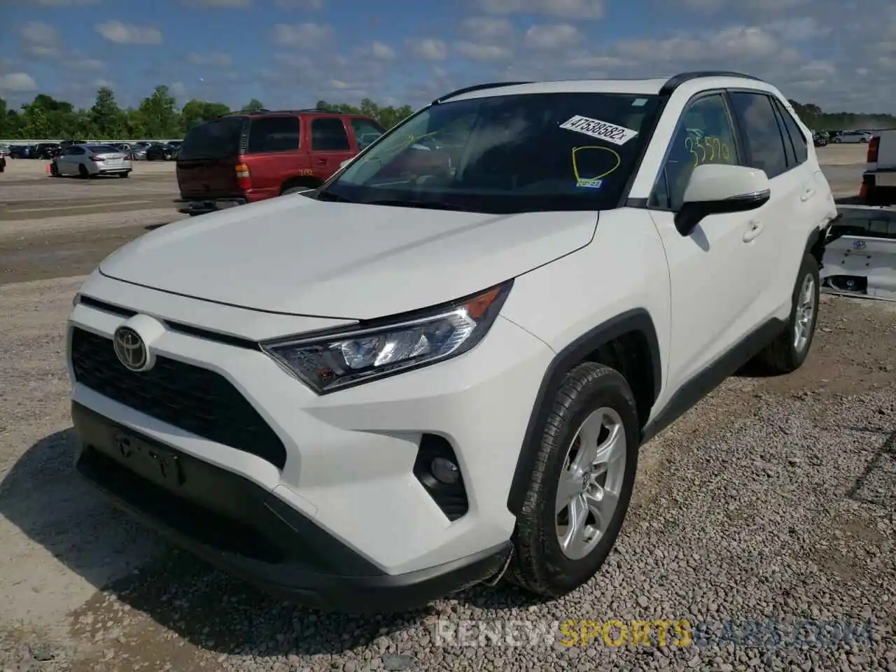 2 Фотография поврежденного автомобиля JTMW1RFV2KD004349 TOYOTA RAV4 2019