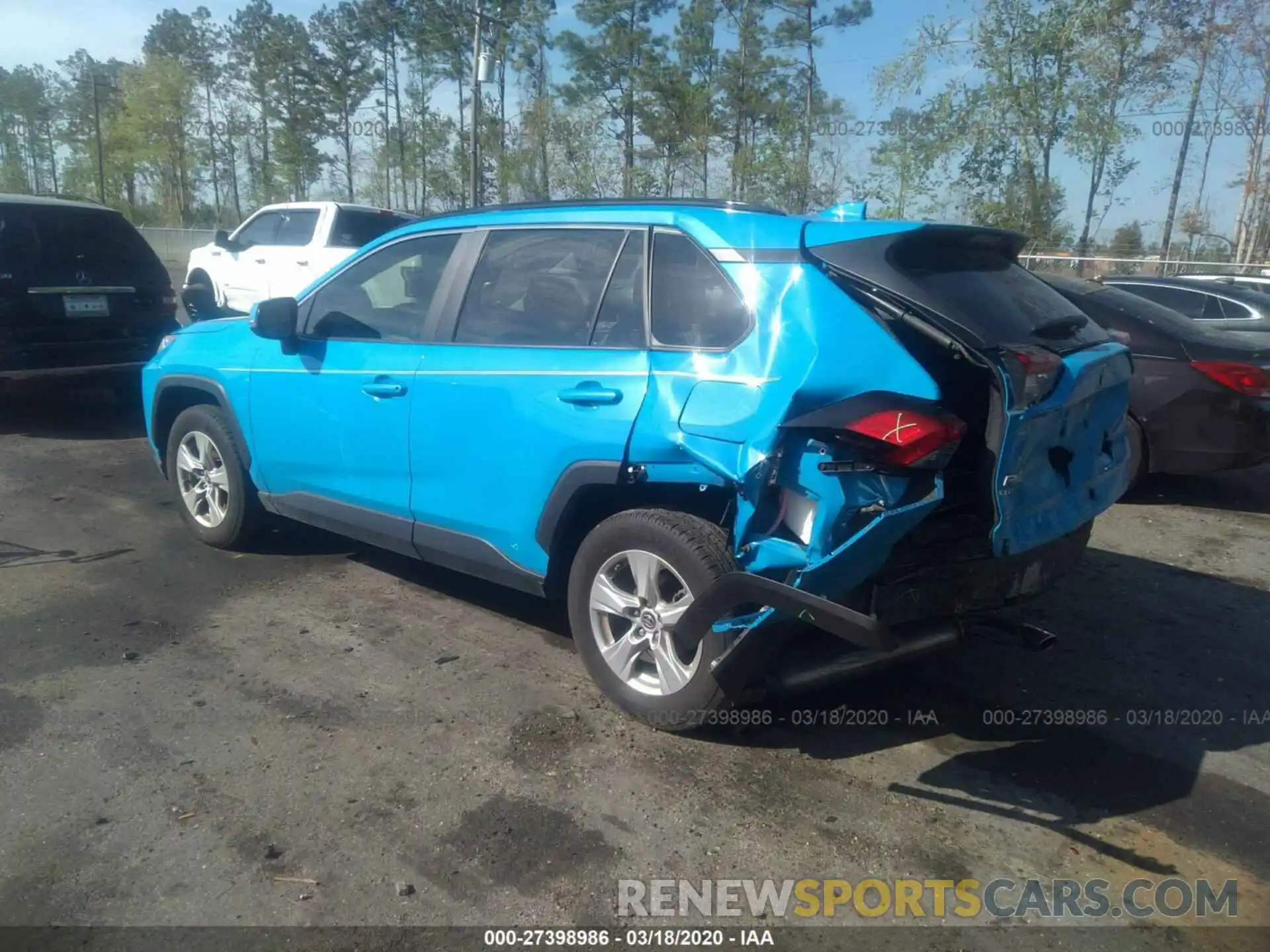 3 Photograph of a damaged car JTMW1RFV2KD005386 TOYOTA RAV4 2019