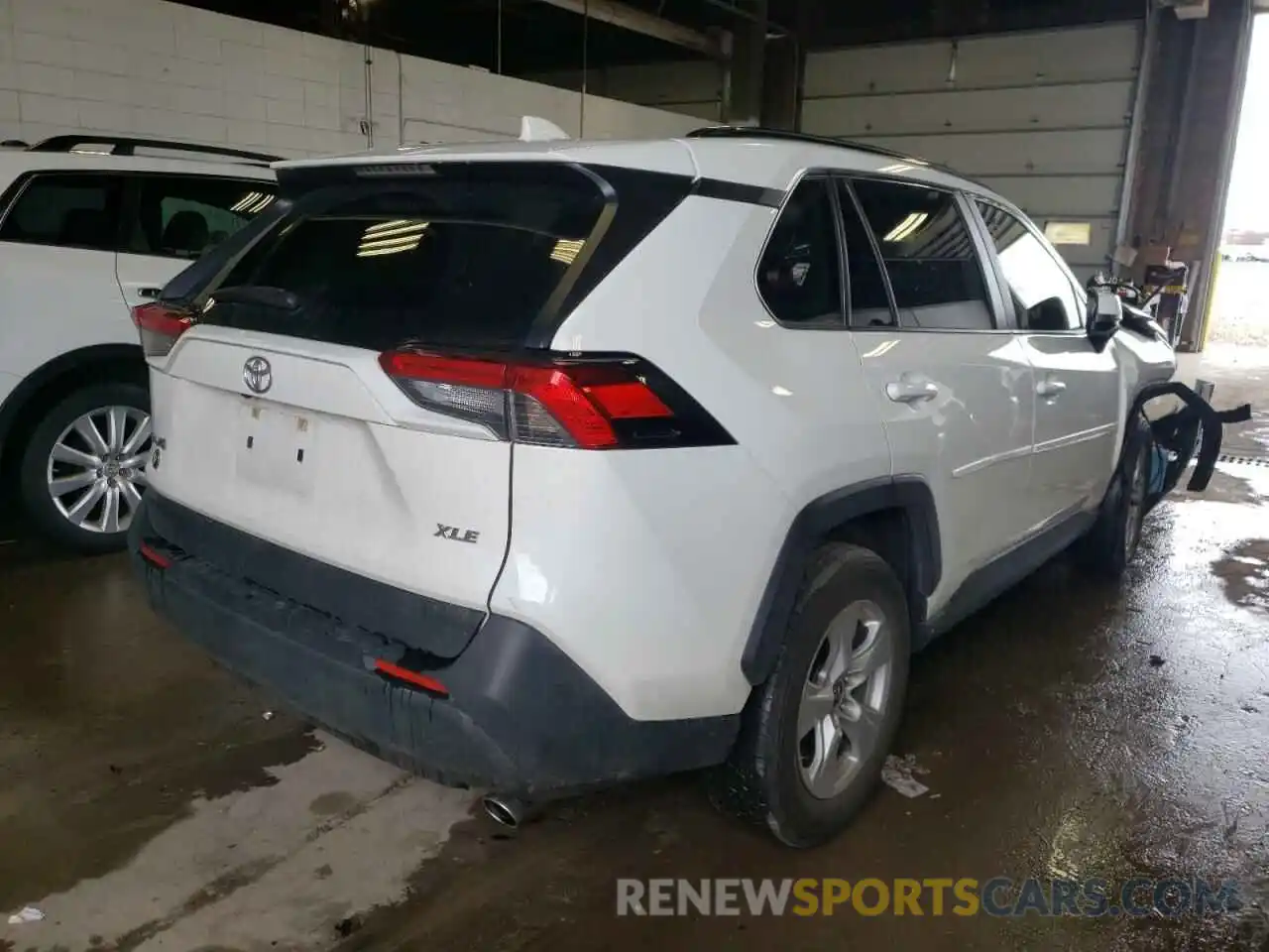 4 Photograph of a damaged car JTMW1RFV2KD005839 TOYOTA RAV4 2019