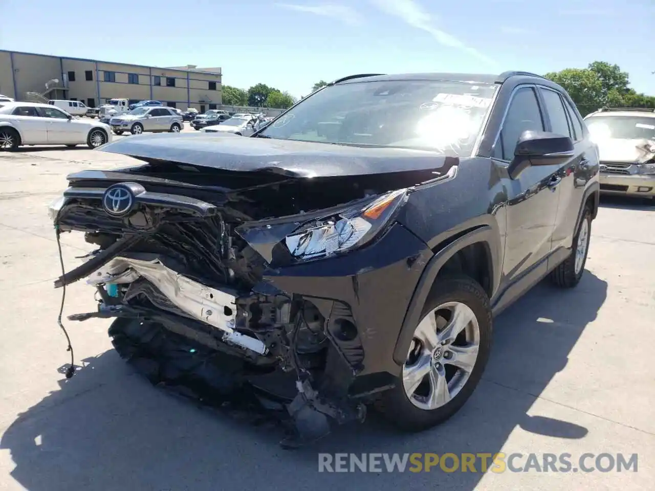 2 Photograph of a damaged car JTMW1RFV2KD007980 TOYOTA RAV4 2019