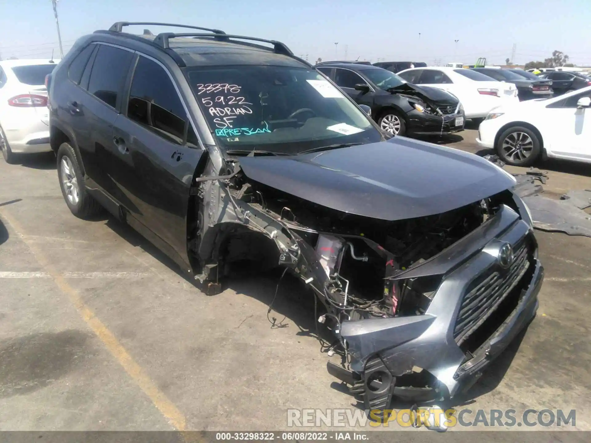 1 Photograph of a damaged car JTMW1RFV2KD010135 TOYOTA RAV4 2019