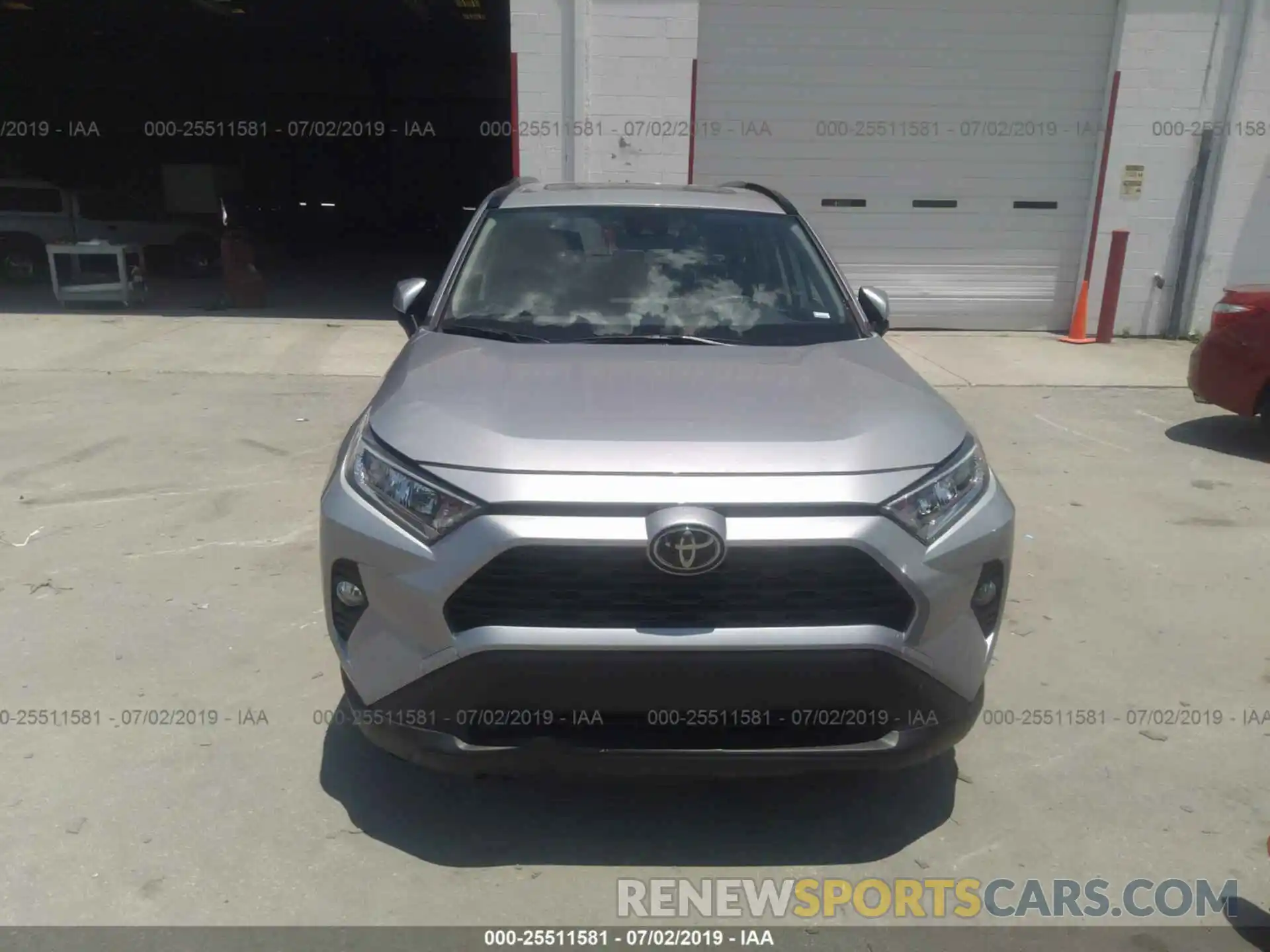 6 Photograph of a damaged car JTMW1RFV2KD012211 TOYOTA RAV4 2019