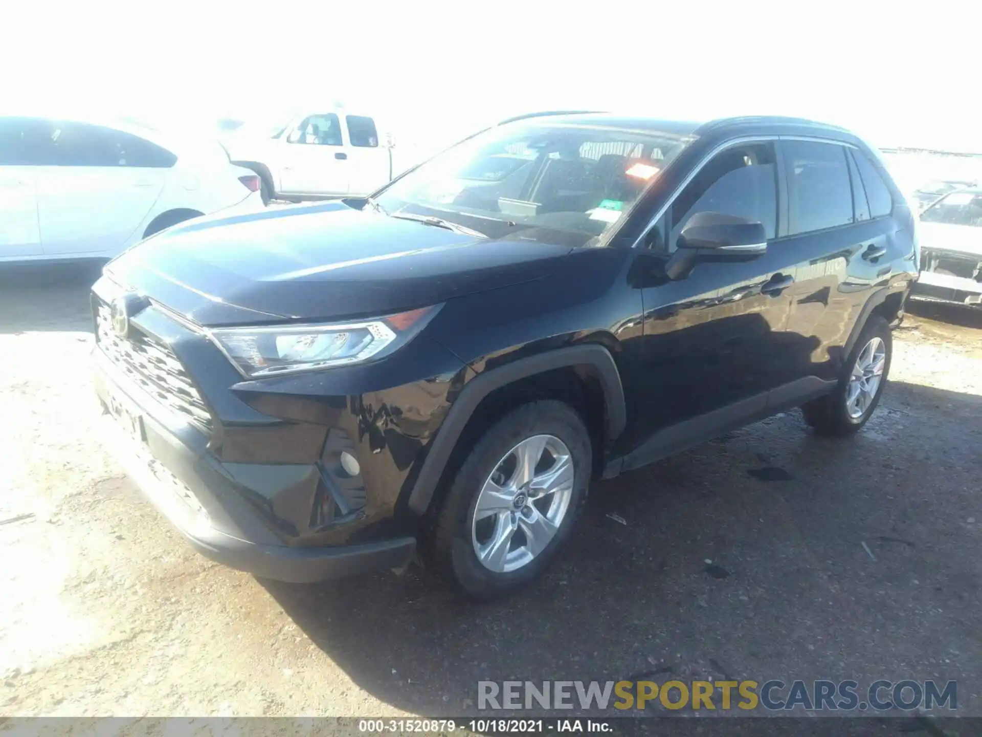 2 Фотография поврежденного автомобиля JTMW1RFV2KD012483 TOYOTA RAV4 2019