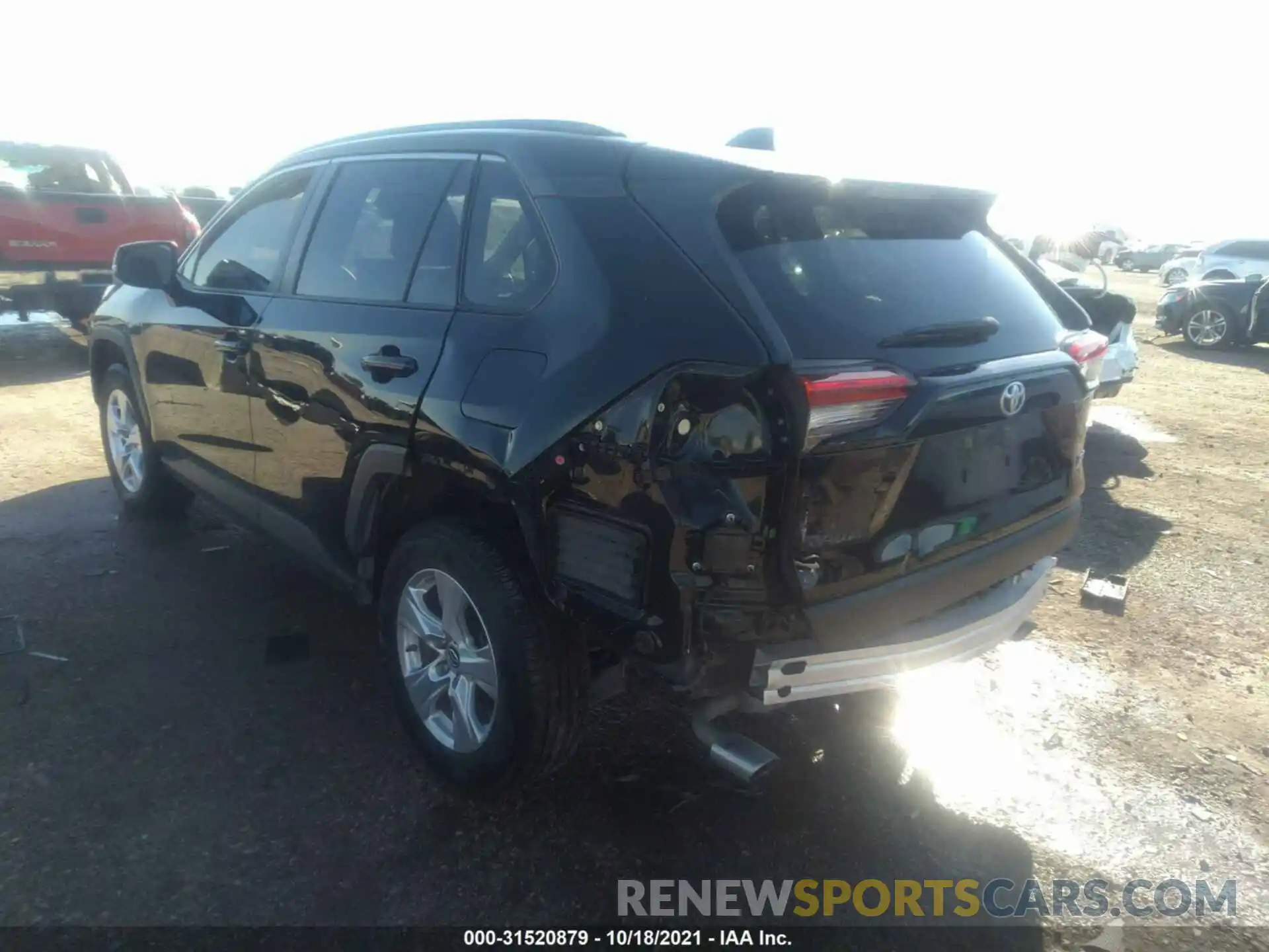 3 Фотография поврежденного автомобиля JTMW1RFV2KD012483 TOYOTA RAV4 2019