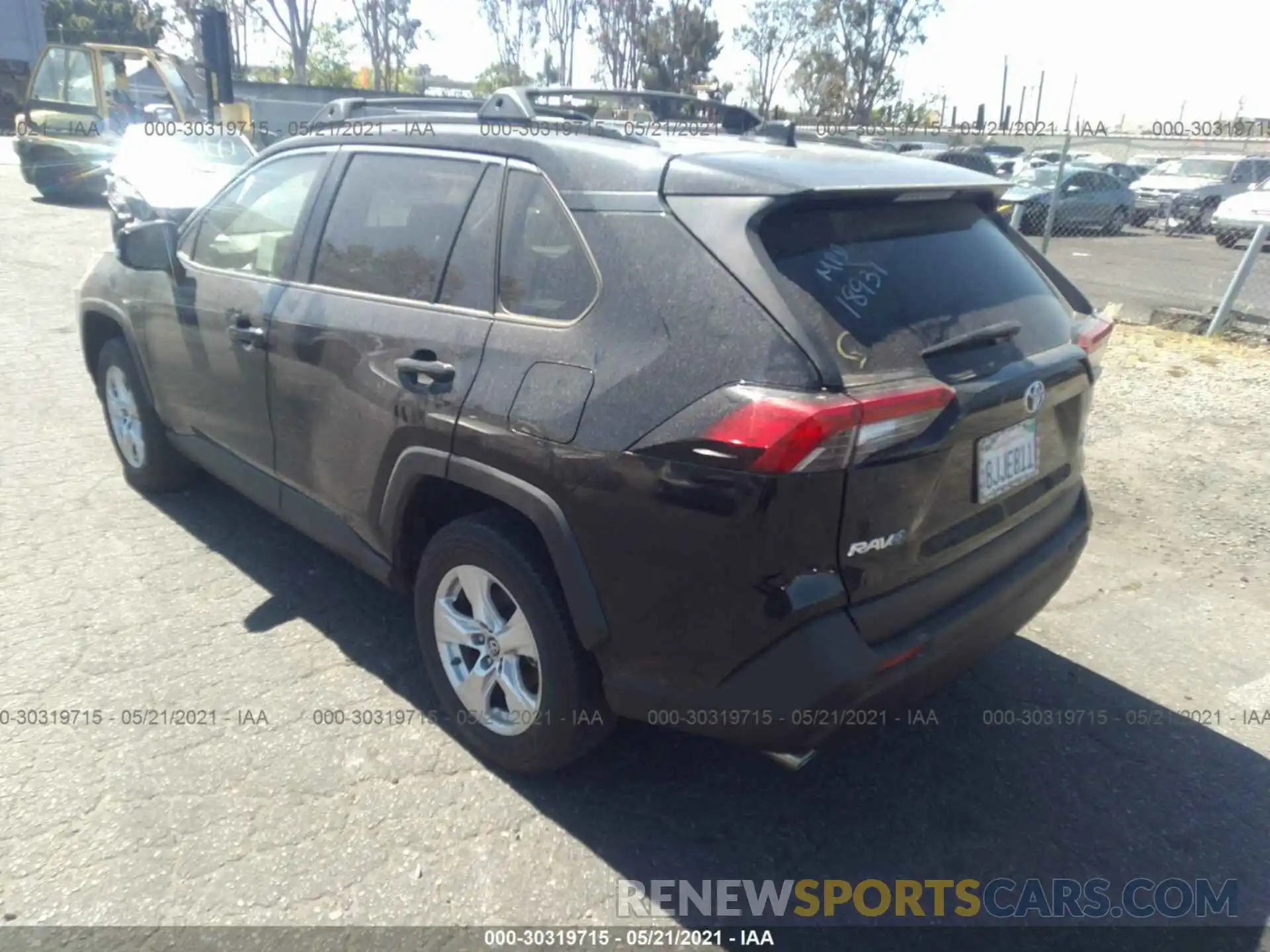 3 Photograph of a damaged car JTMW1RFV2KD014072 TOYOTA RAV4 2019