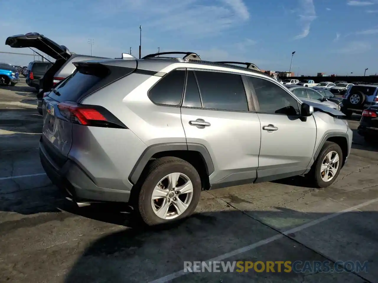 3 Photograph of a damaged car JTMW1RFV2KD018655 TOYOTA RAV4 2019