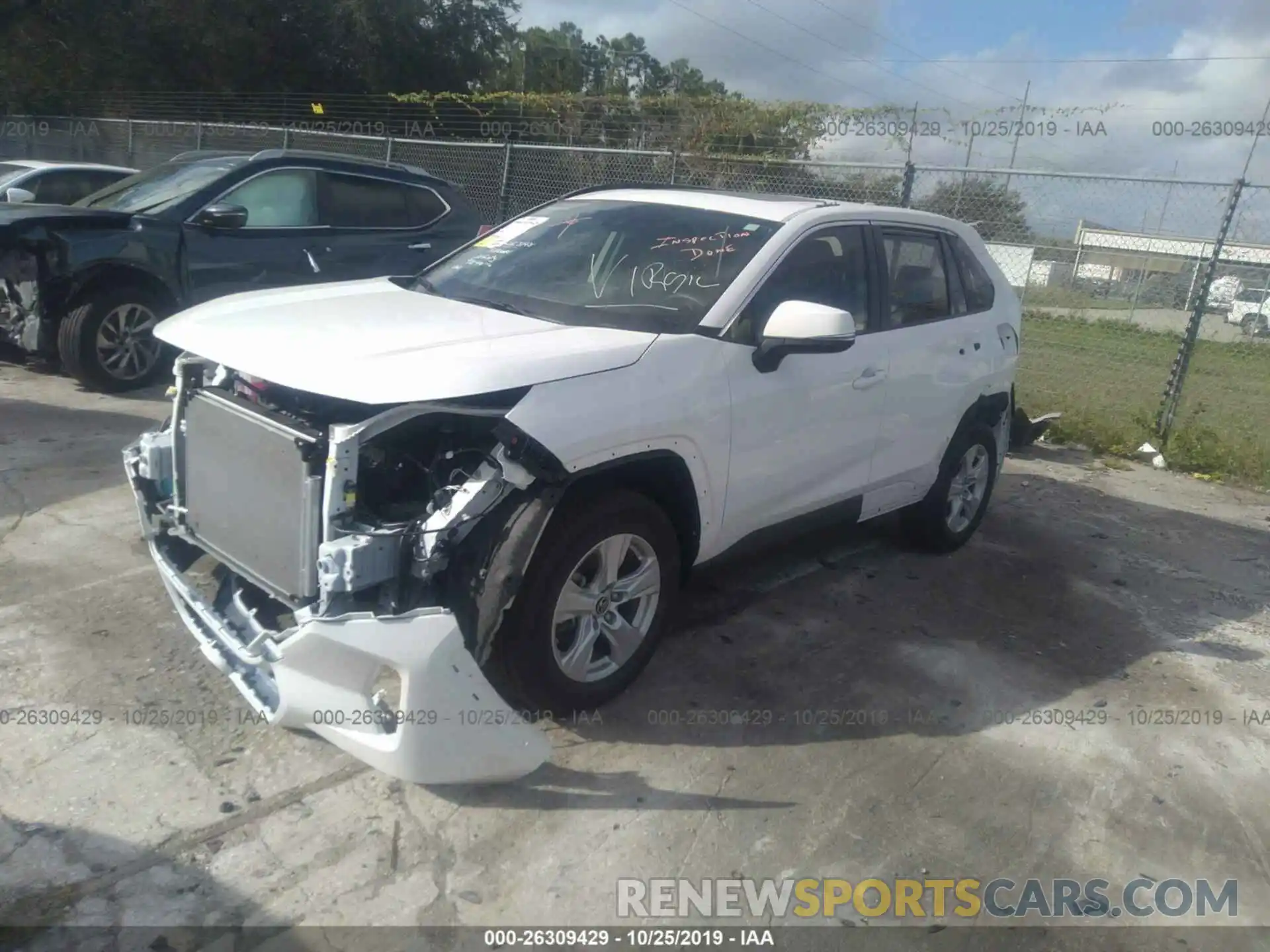 2 Photograph of a damaged car JTMW1RFV2KD022804 TOYOTA RAV4 2019