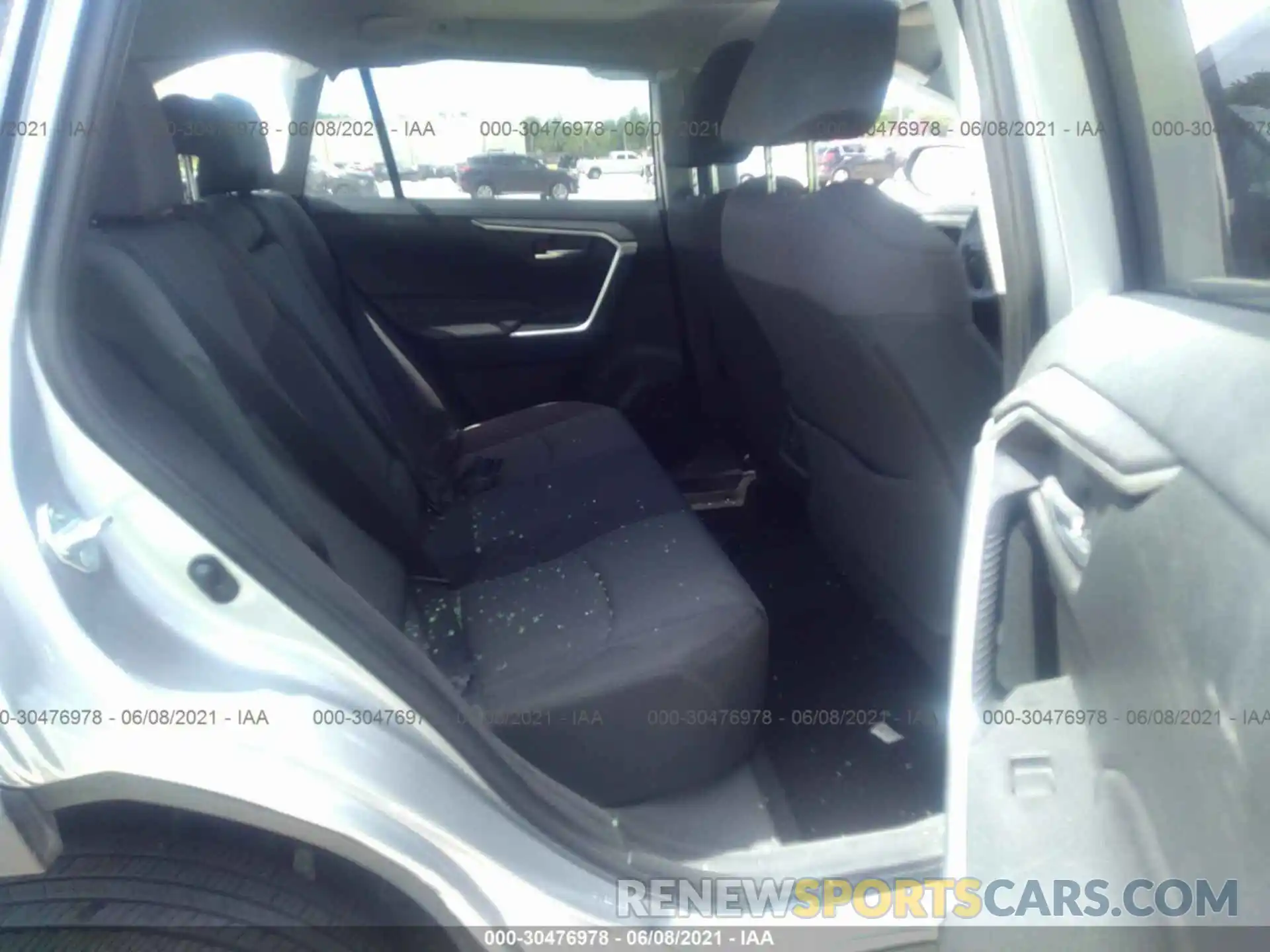 8 Photograph of a damaged car JTMW1RFV2KD036461 TOYOTA RAV4 2019