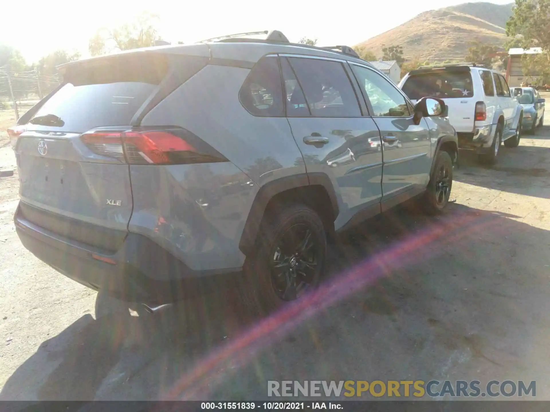 4 Photograph of a damaged car JTMW1RFV2KD040025 TOYOTA RAV4 2019