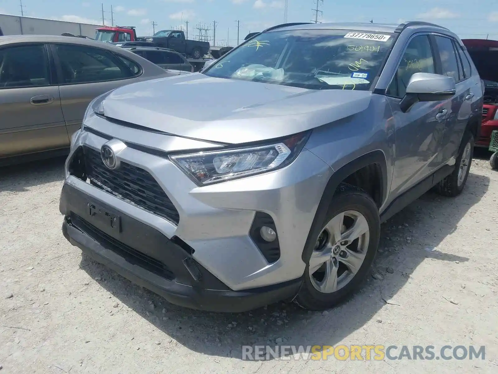 2 Фотография поврежденного автомобиля JTMW1RFV2KD501904 TOYOTA RAV4 2019