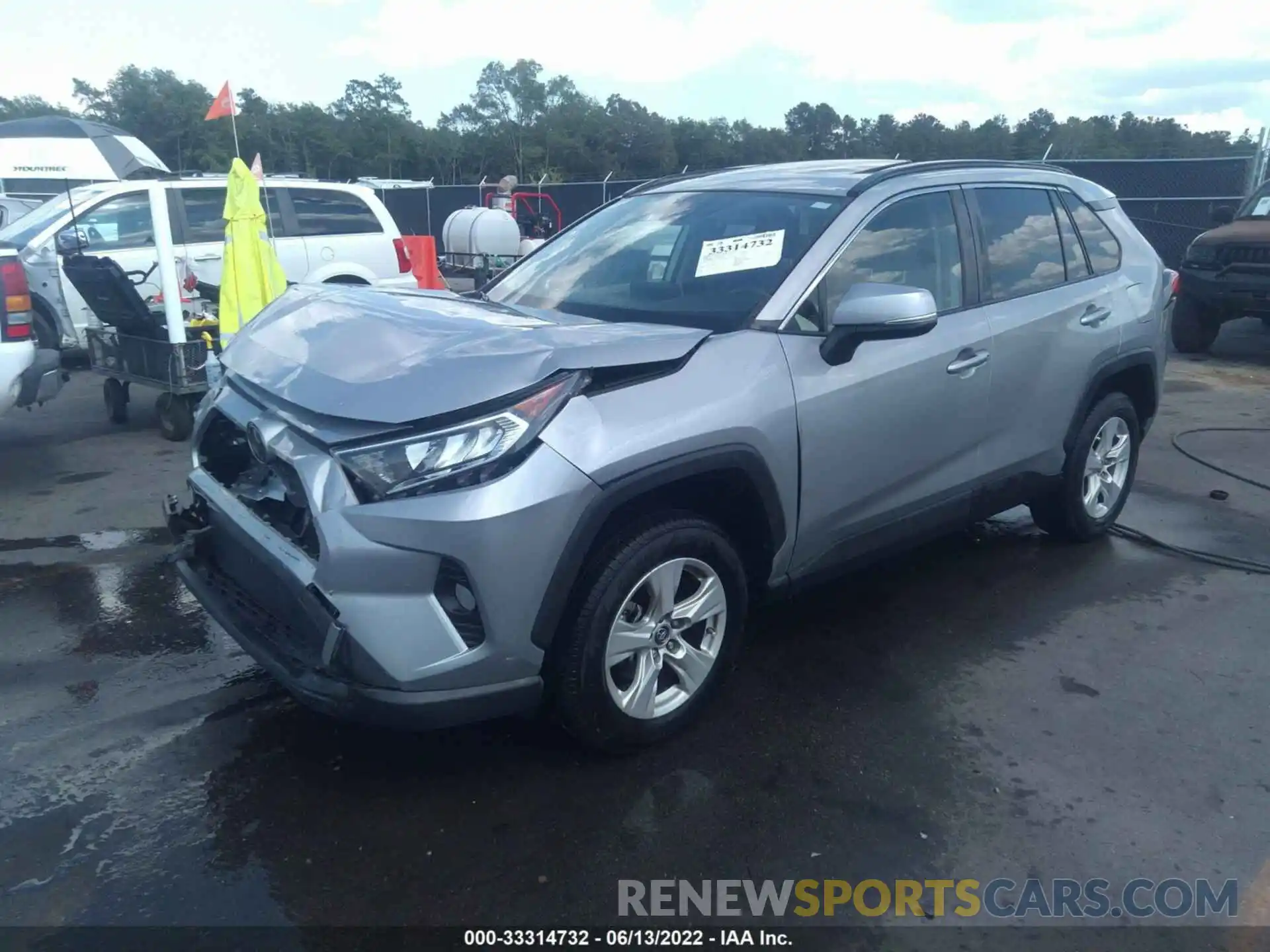 2 Photograph of a damaged car JTMW1RFV2KD501949 TOYOTA RAV4 2019