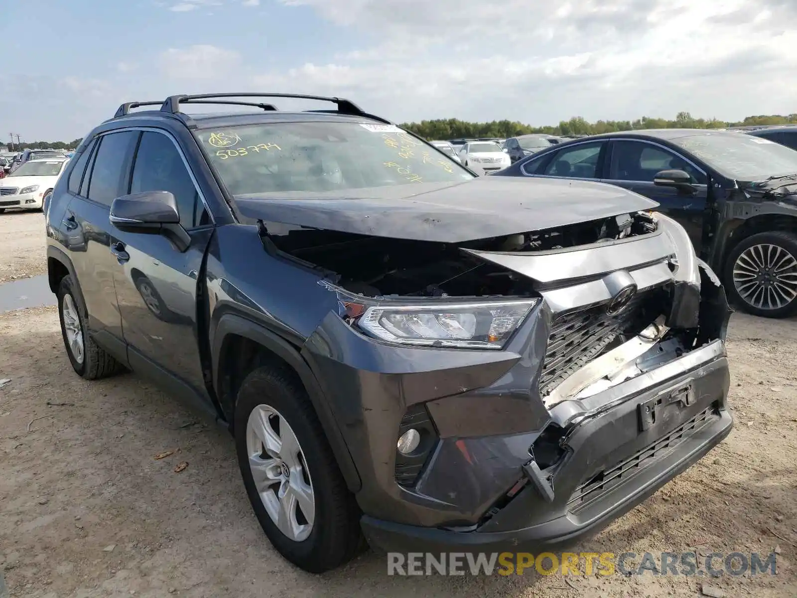 1 Photograph of a damaged car JTMW1RFV2KD503779 TOYOTA RAV4 2019