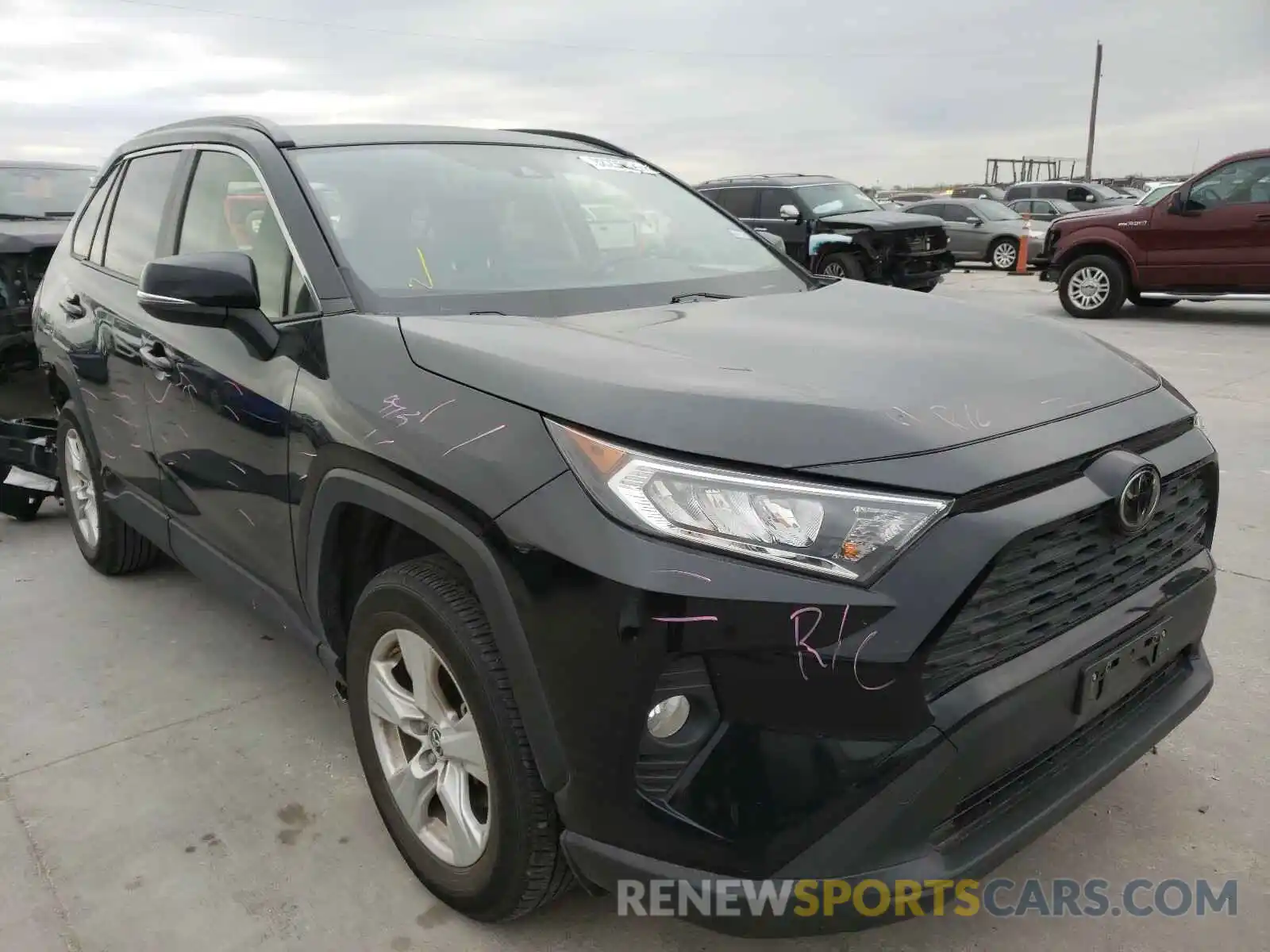 1 Фотография поврежденного автомобиля JTMW1RFV2KD505029 TOYOTA RAV4 2019