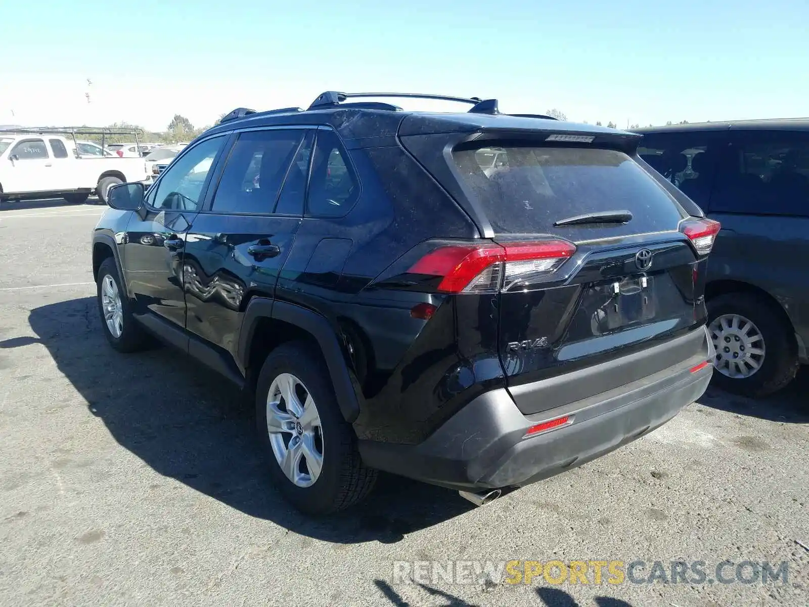 3 Photograph of a damaged car JTMW1RFV2KD508464 TOYOTA RAV4 2019