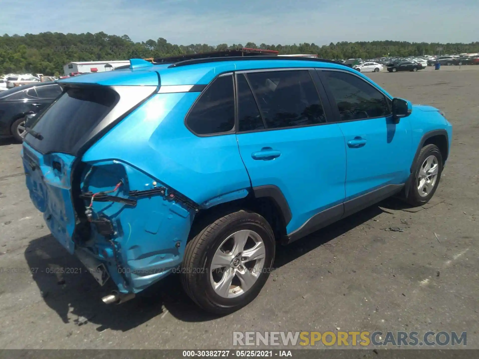 4 Photograph of a damaged car JTMW1RFV2KD511140 TOYOTA RAV4 2019