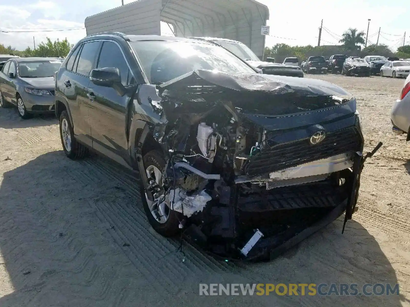 1 Photograph of a damaged car JTMW1RFV2KD513356 TOYOTA RAV4 2019