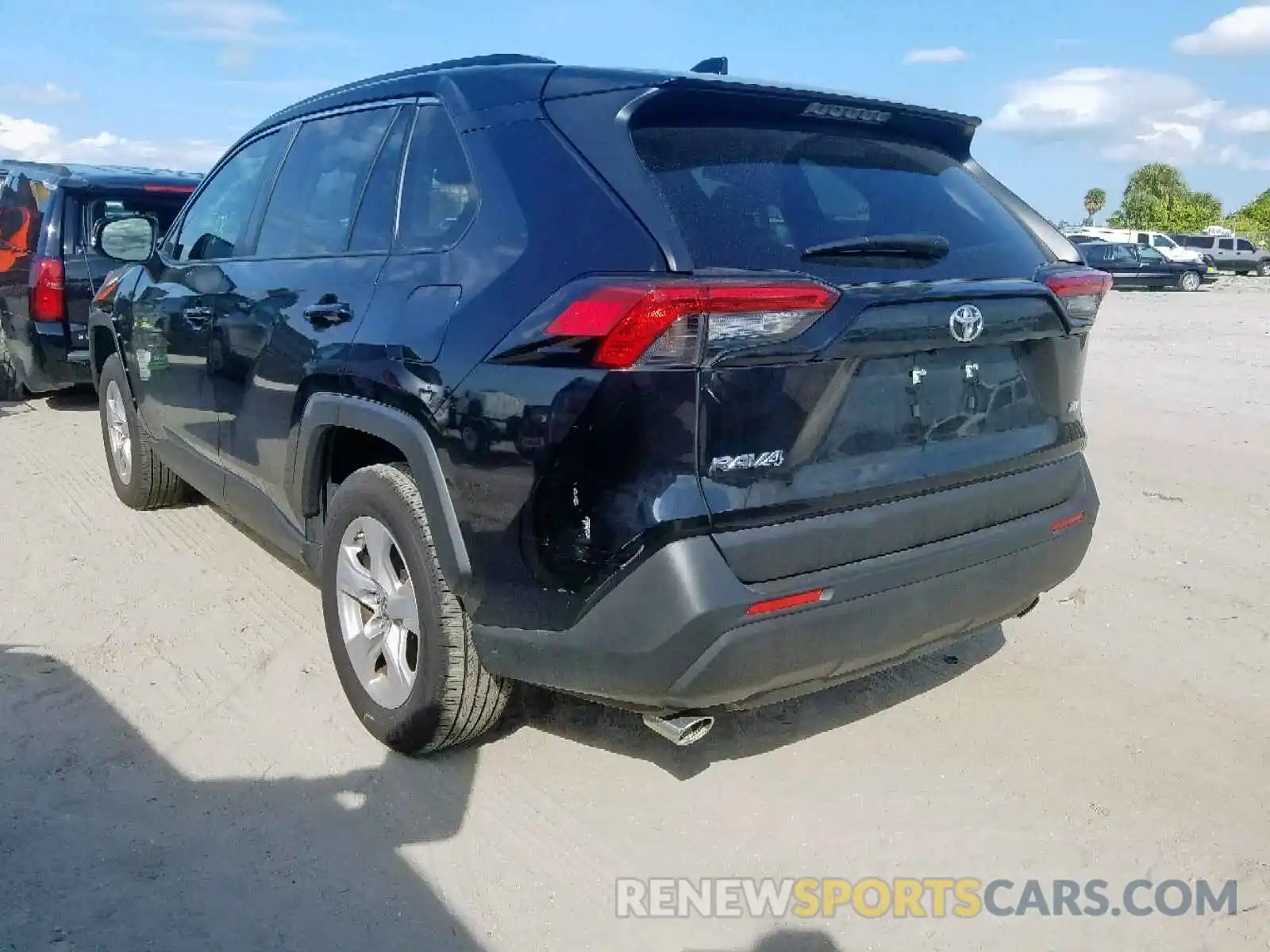 3 Photograph of a damaged car JTMW1RFV2KD513356 TOYOTA RAV4 2019