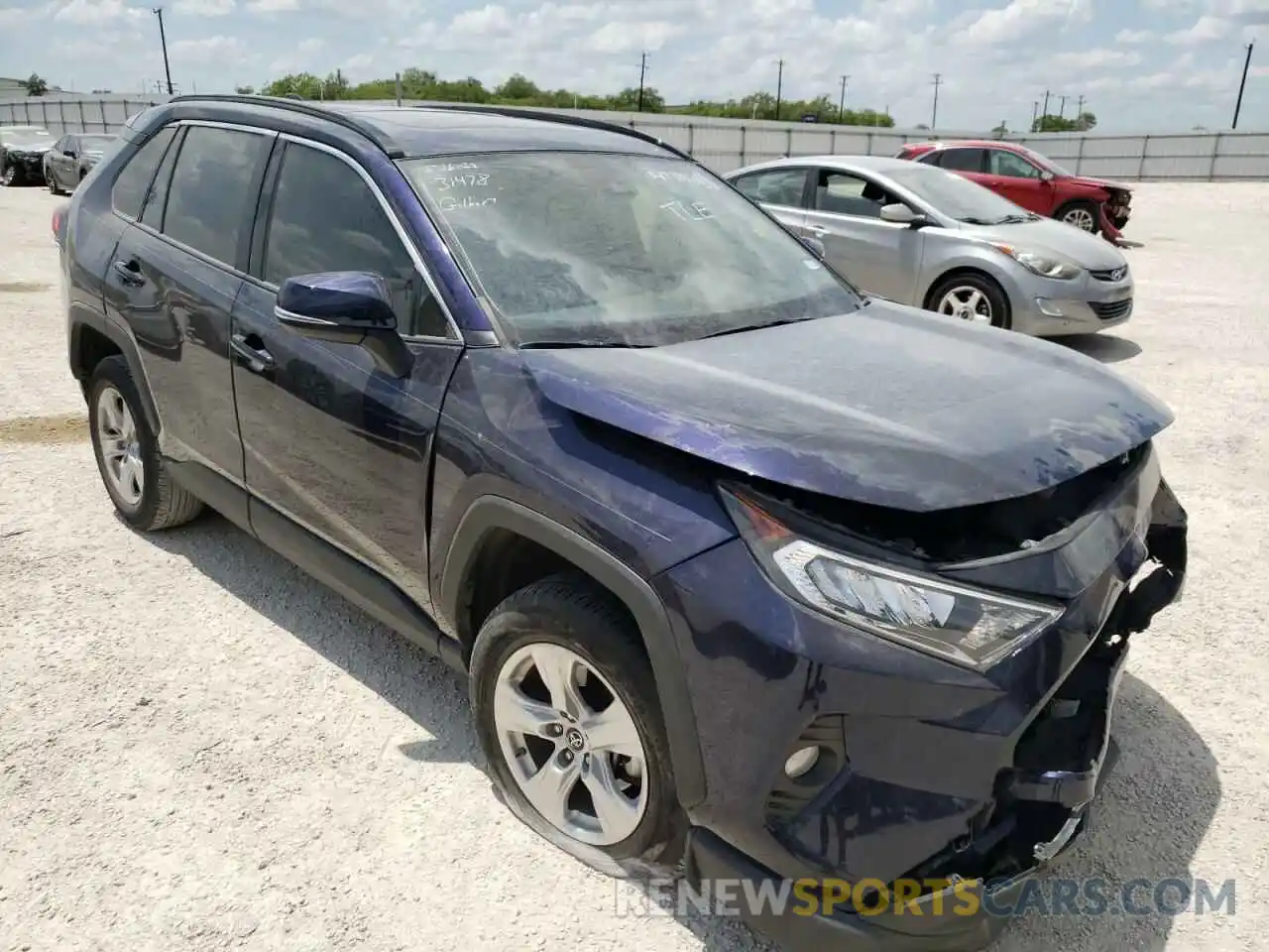 1 Photograph of a damaged car JTMW1RFV2KJ002618 TOYOTA RAV4 2019