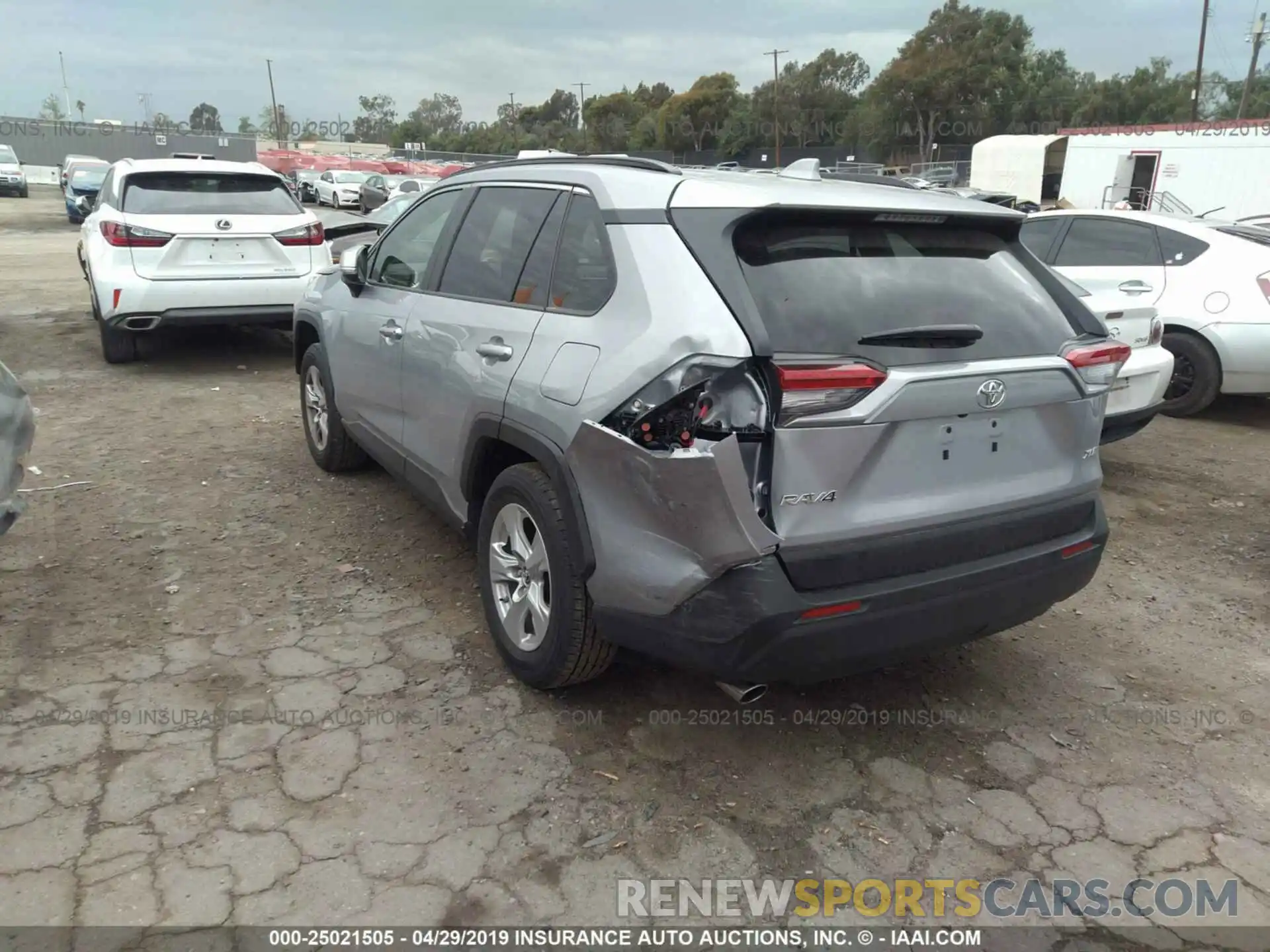 6 Фотография поврежденного автомобиля JTMW1RFV3KD004876 TOYOTA RAV4 2019