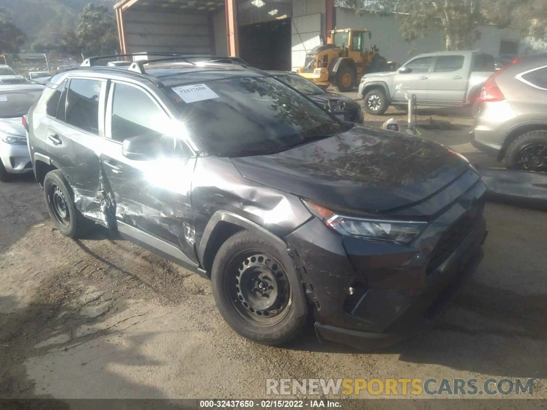 1 Photograph of a damaged car JTMW1RFV3KD008023 TOYOTA RAV4 2019