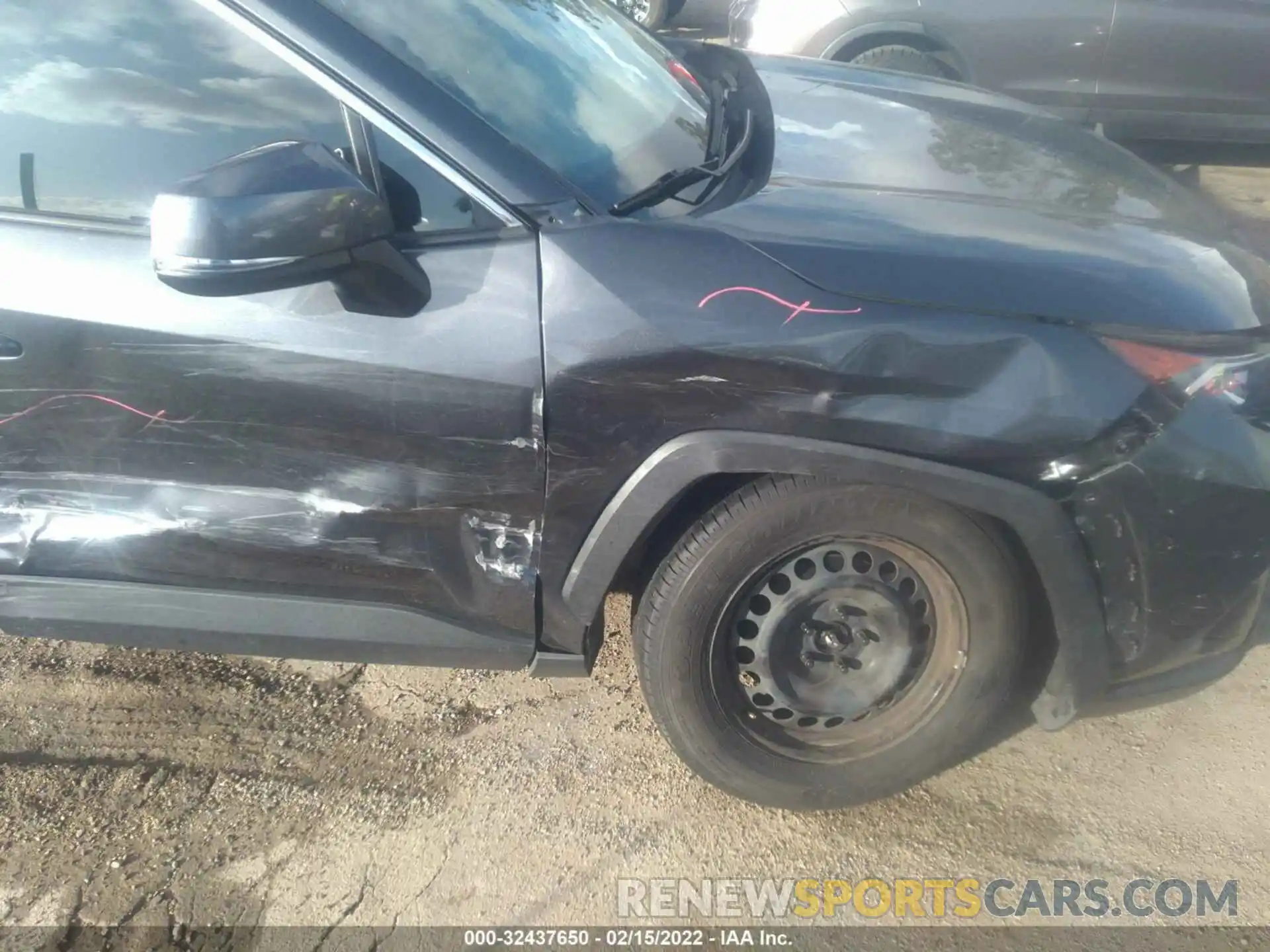 6 Photograph of a damaged car JTMW1RFV3KD008023 TOYOTA RAV4 2019