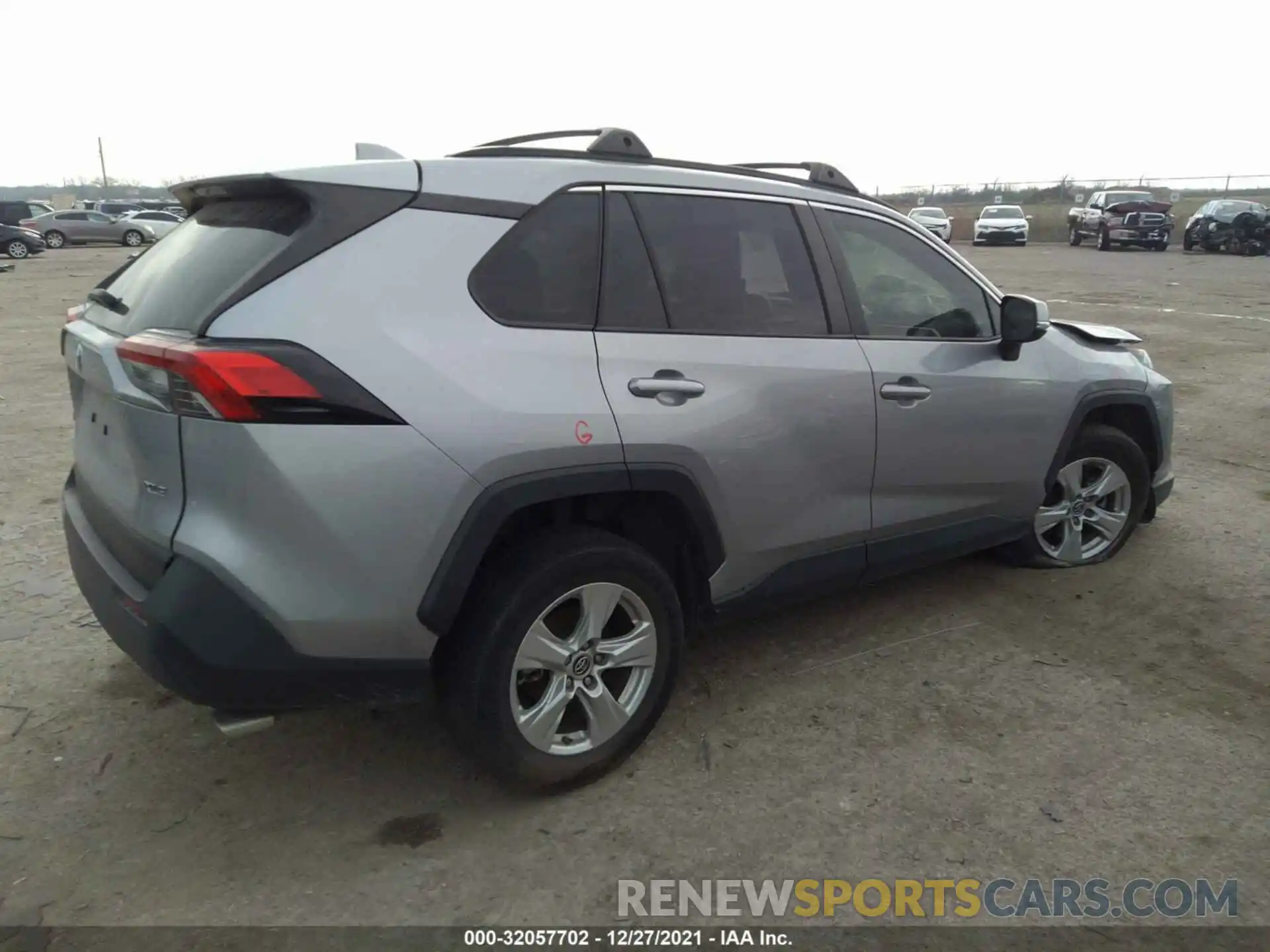 4 Photograph of a damaged car JTMW1RFV3KD010984 TOYOTA RAV4 2019