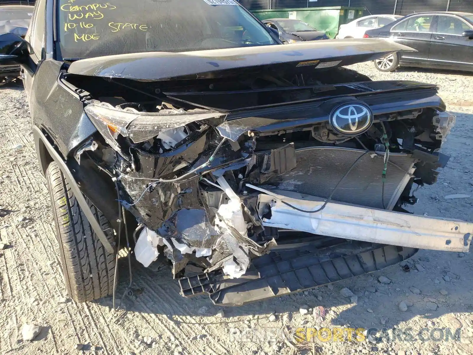 9 Photograph of a damaged car JTMW1RFV3KD012489 TOYOTA RAV4 2019