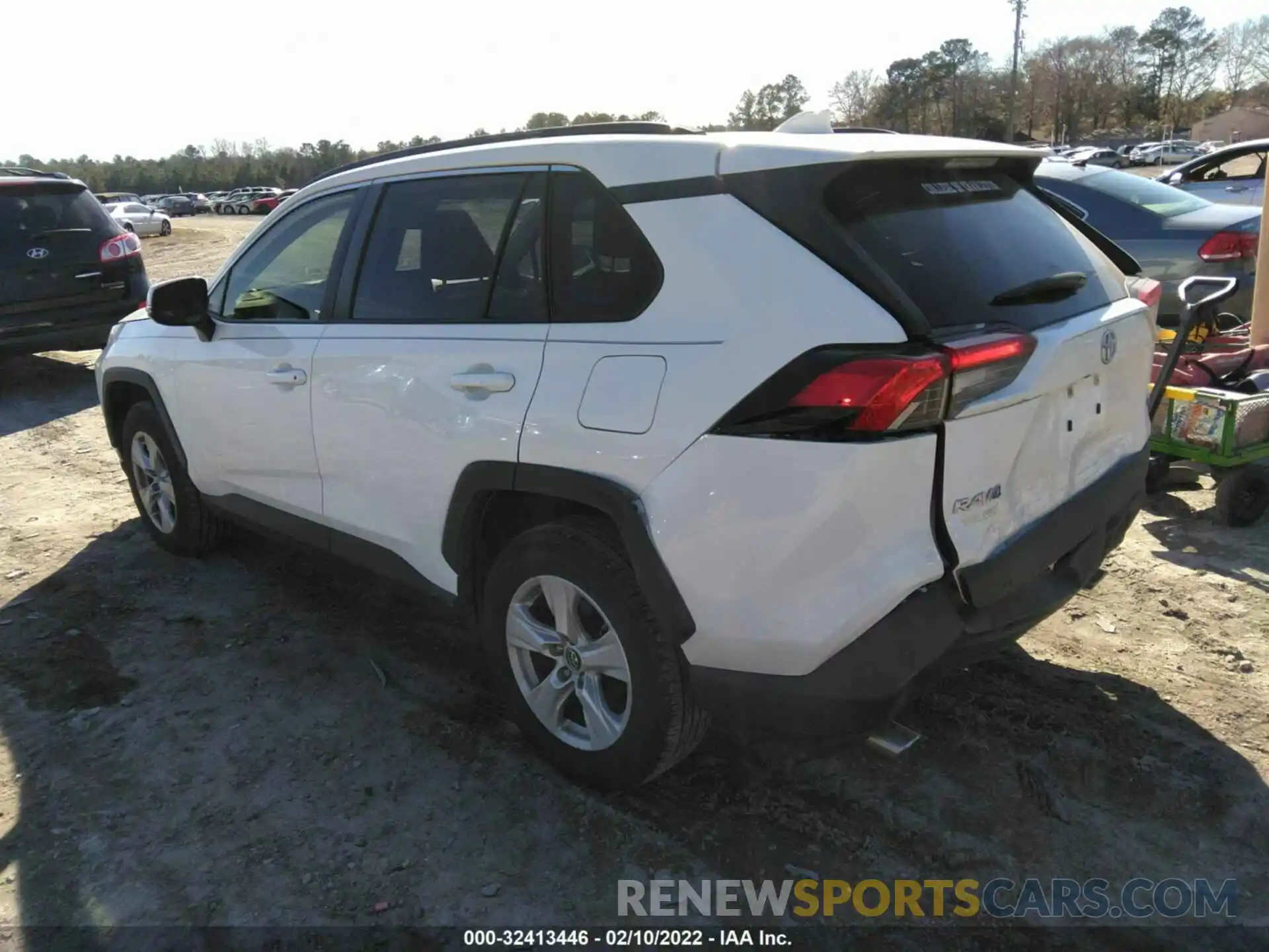 3 Photograph of a damaged car JTMW1RFV3KD017952 TOYOTA RAV4 2019