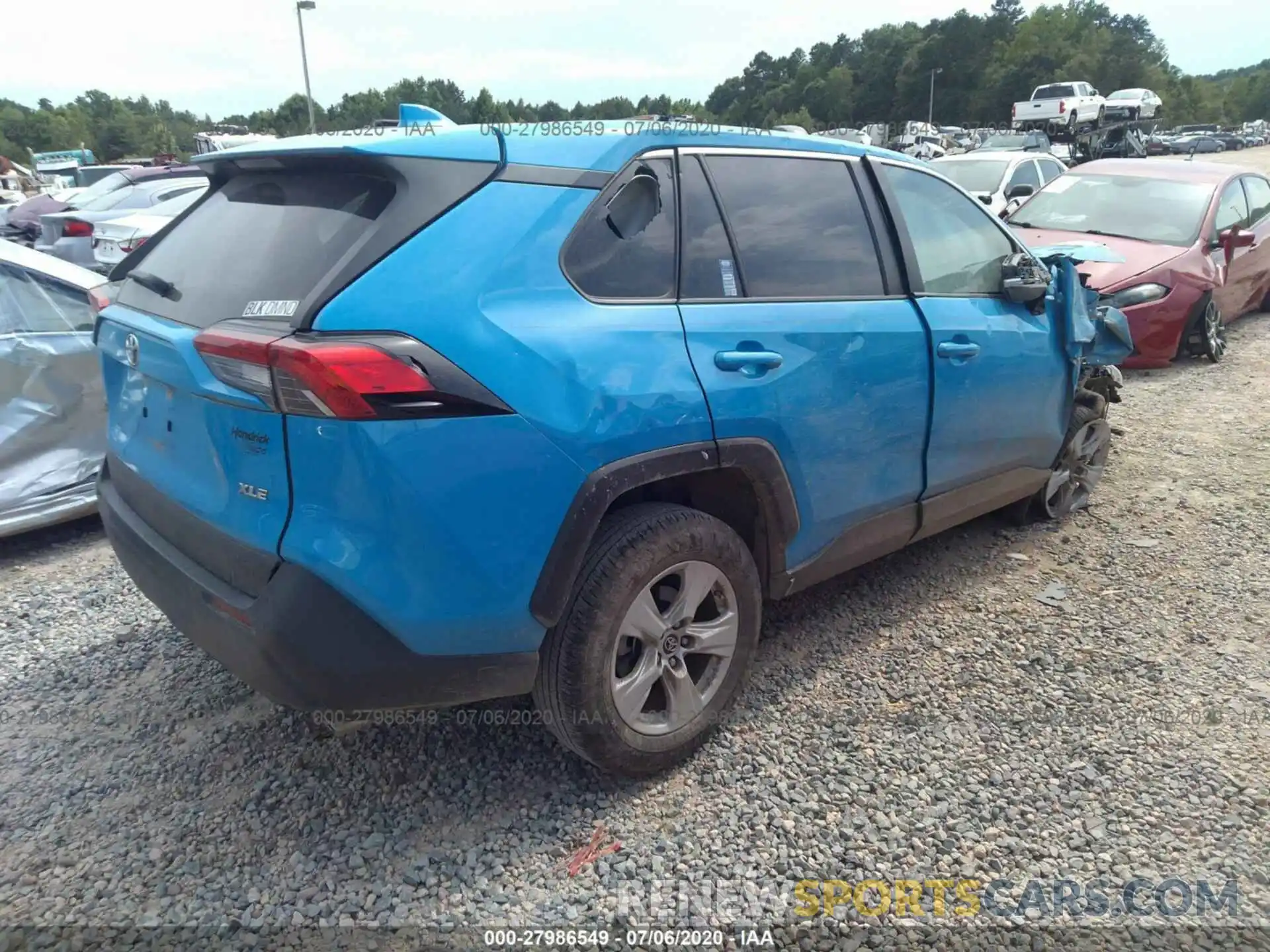 4 Photograph of a damaged car JTMW1RFV3KD019913 TOYOTA RAV4 2019