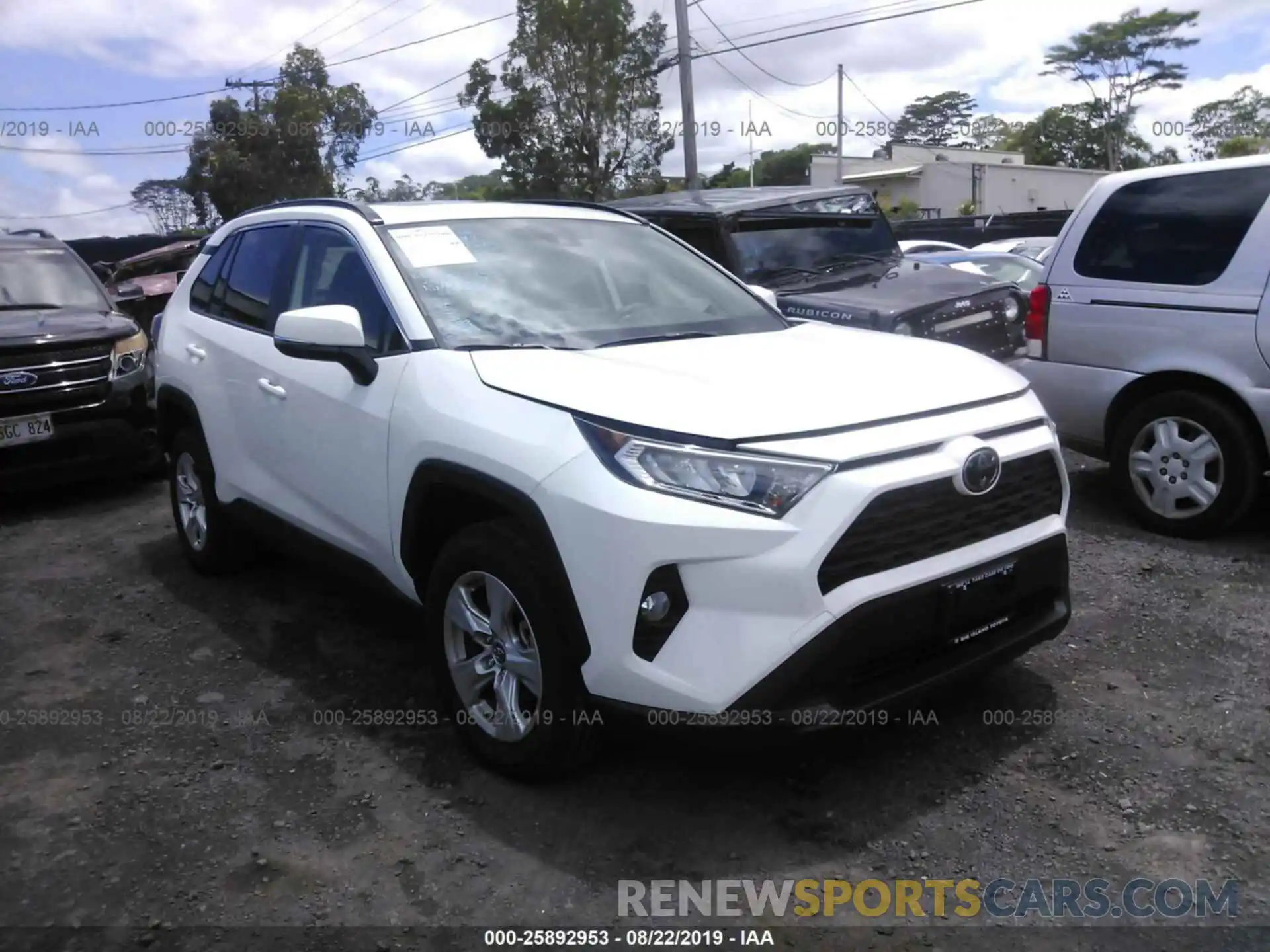 1 Photograph of a damaged car JTMW1RFV3KD022925 TOYOTA RAV4 2019