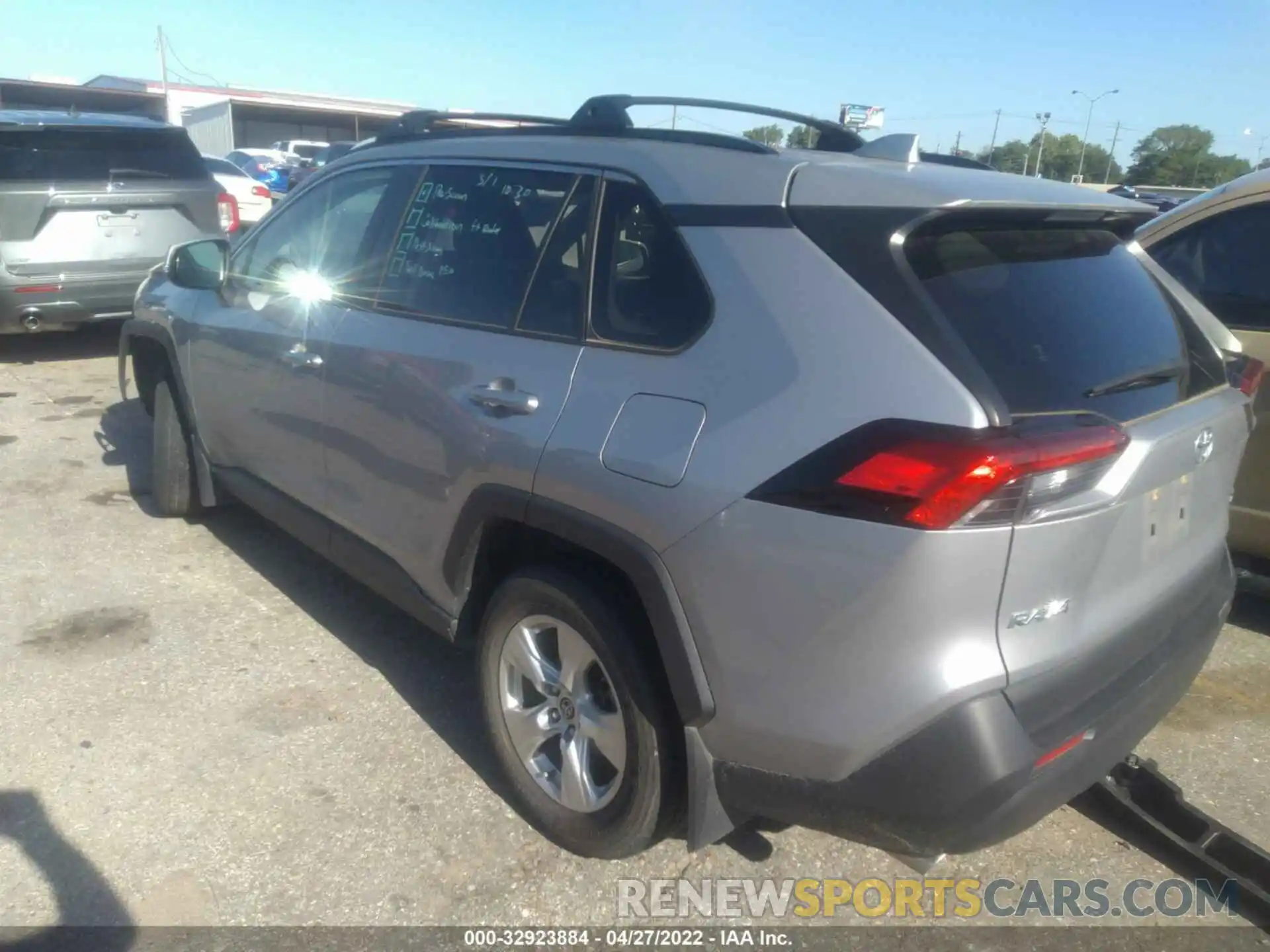 3 Photograph of a damaged car JTMW1RFV3KD024240 TOYOTA RAV4 2019