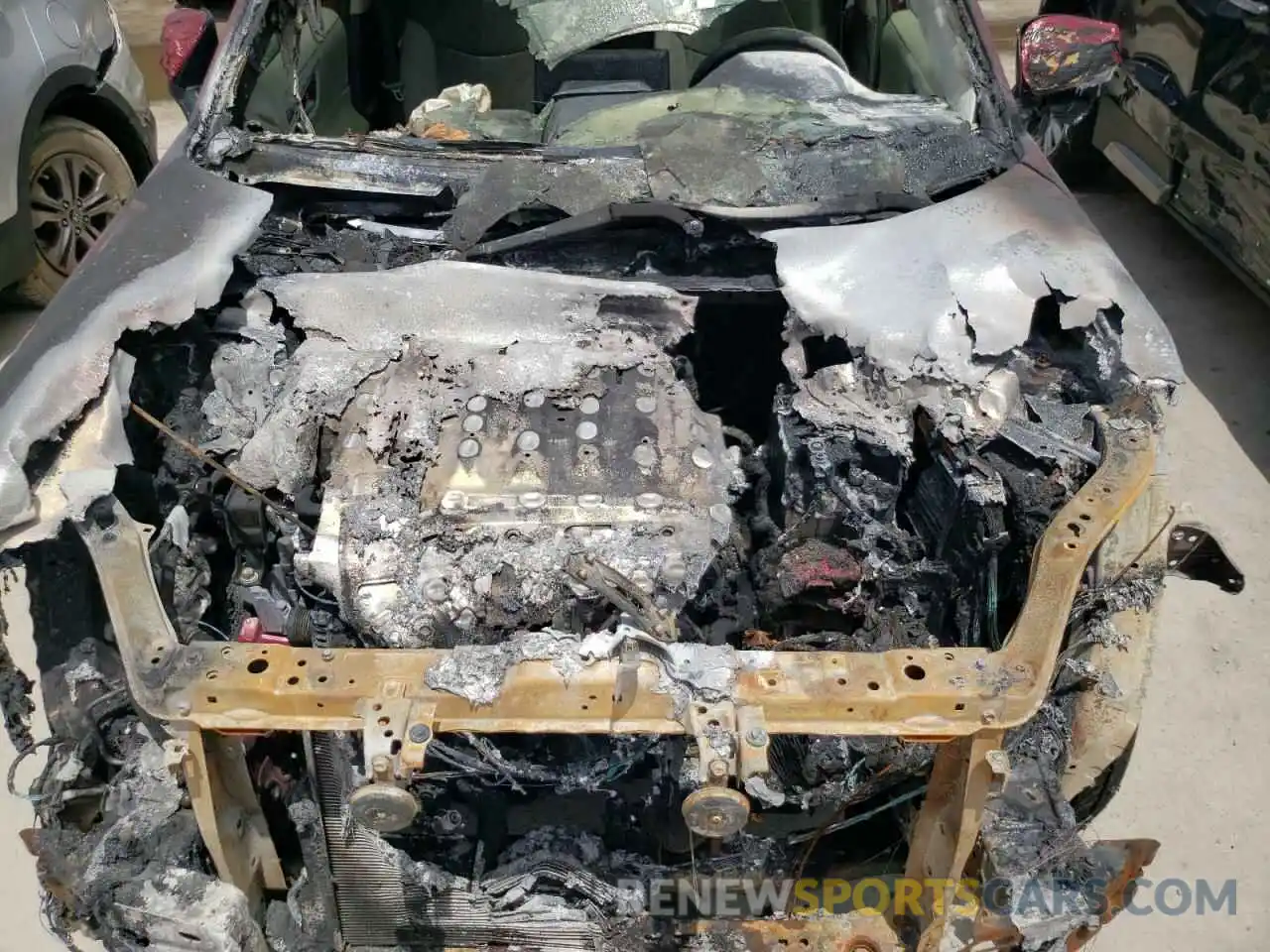 7 Photograph of a damaged car JTMW1RFV3KD024657 TOYOTA RAV4 2019