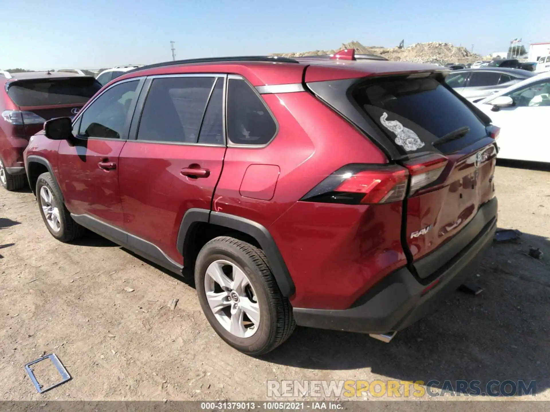 3 Фотография поврежденного автомобиля JTMW1RFV3KD031558 TOYOTA RAV4 2019