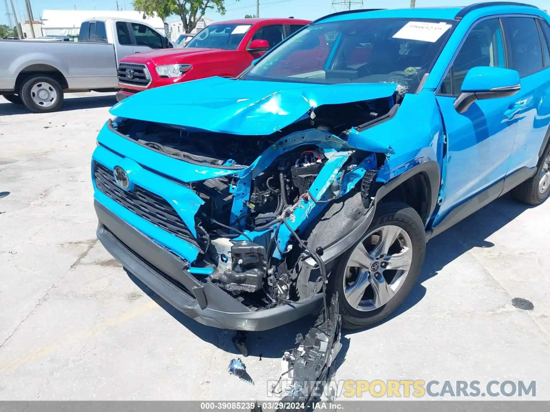 6 Photograph of a damaged car JTMW1RFV3KD031625 TOYOTA RAV4 2019