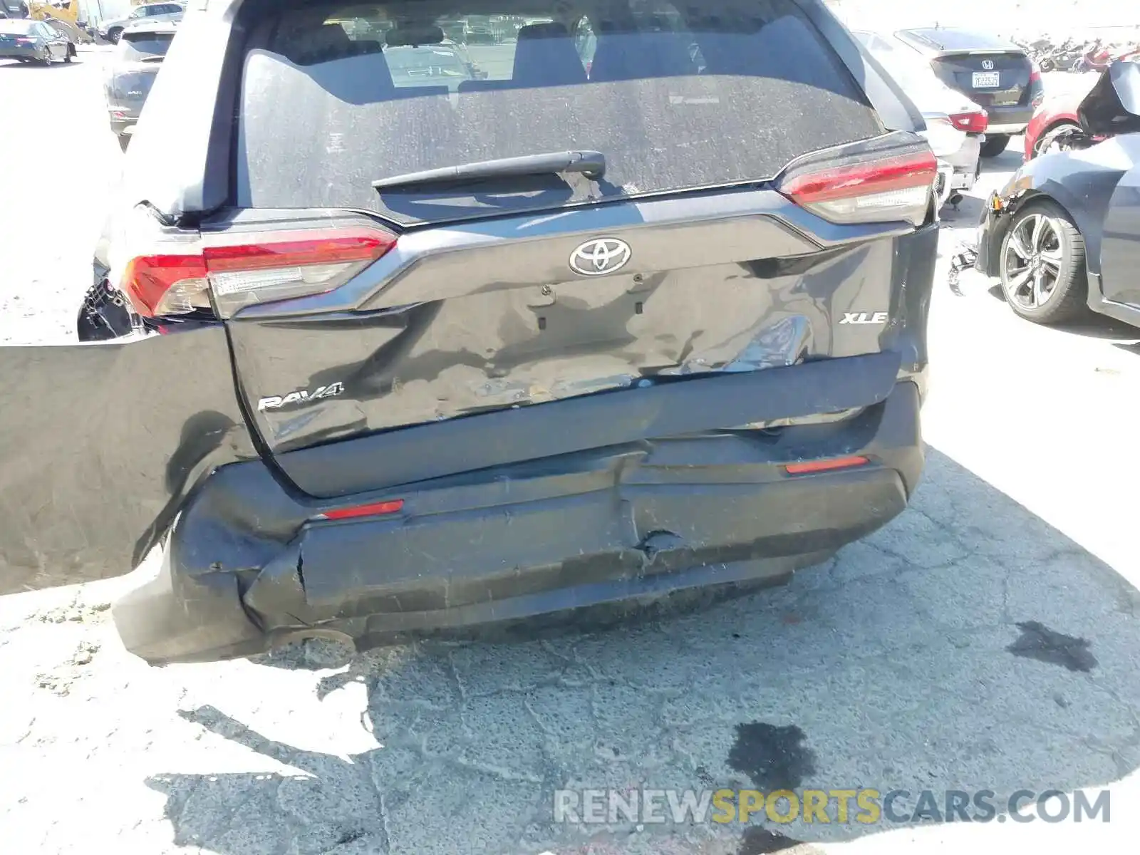 9 Photograph of a damaged car JTMW1RFV3KD032189 TOYOTA RAV4 2019