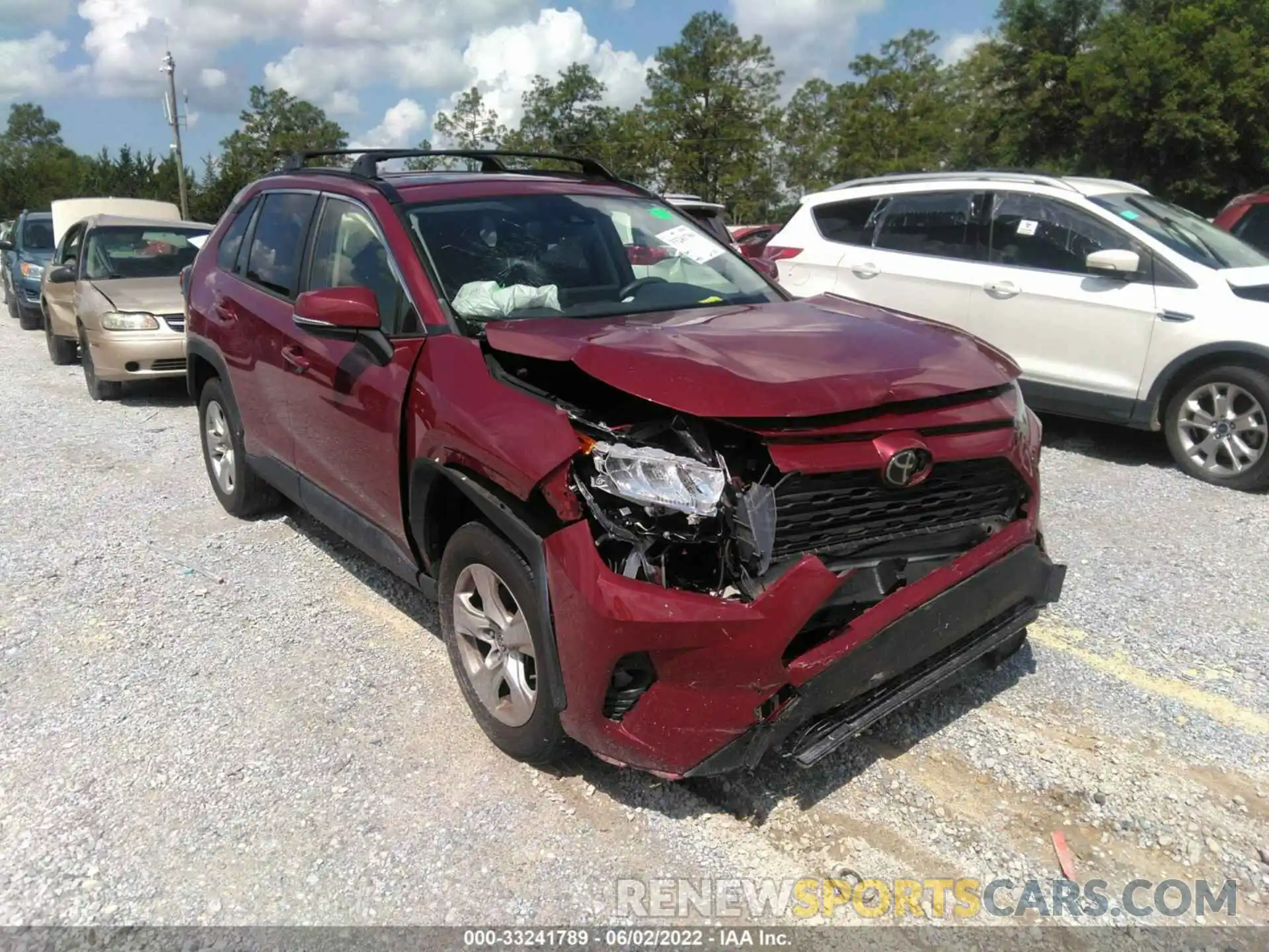 1 Photograph of a damaged car JTMW1RFV3KD034556 TOYOTA RAV4 2019