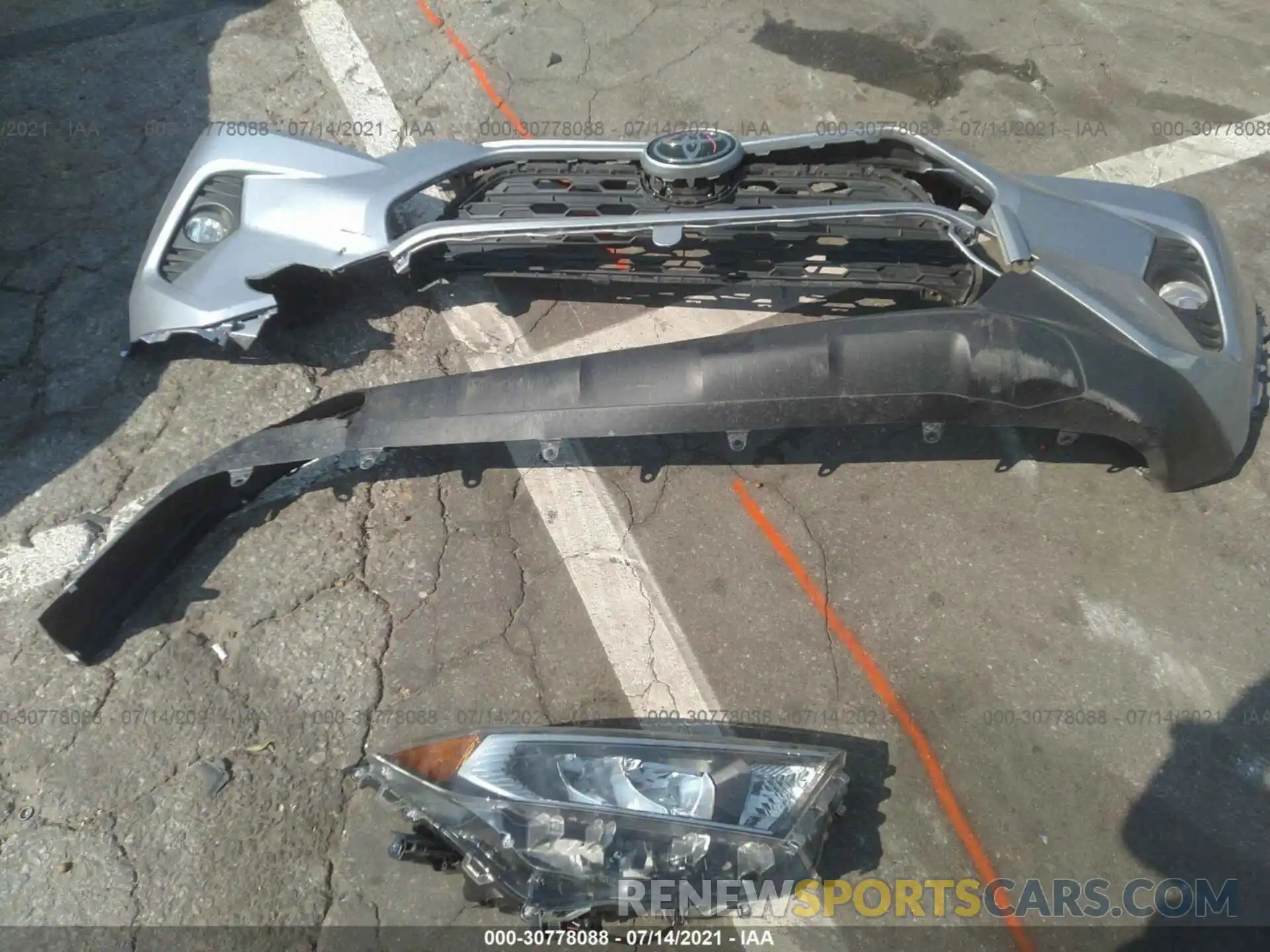 12 Фотография поврежденного автомобиля JTMW1RFV3KD041278 TOYOTA RAV4 2019