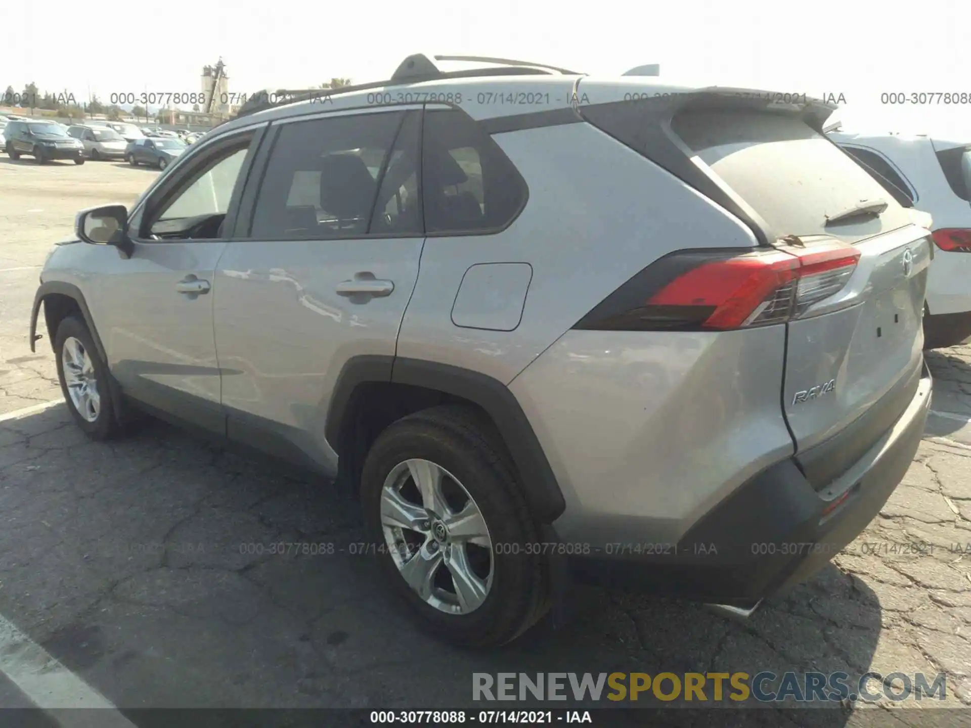 3 Фотография поврежденного автомобиля JTMW1RFV3KD041278 TOYOTA RAV4 2019