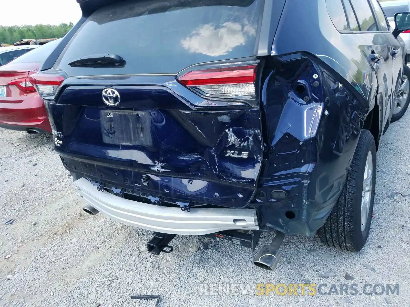 9 Photograph of a damaged car JTMW1RFV3KD502446 TOYOTA RAV4 2019