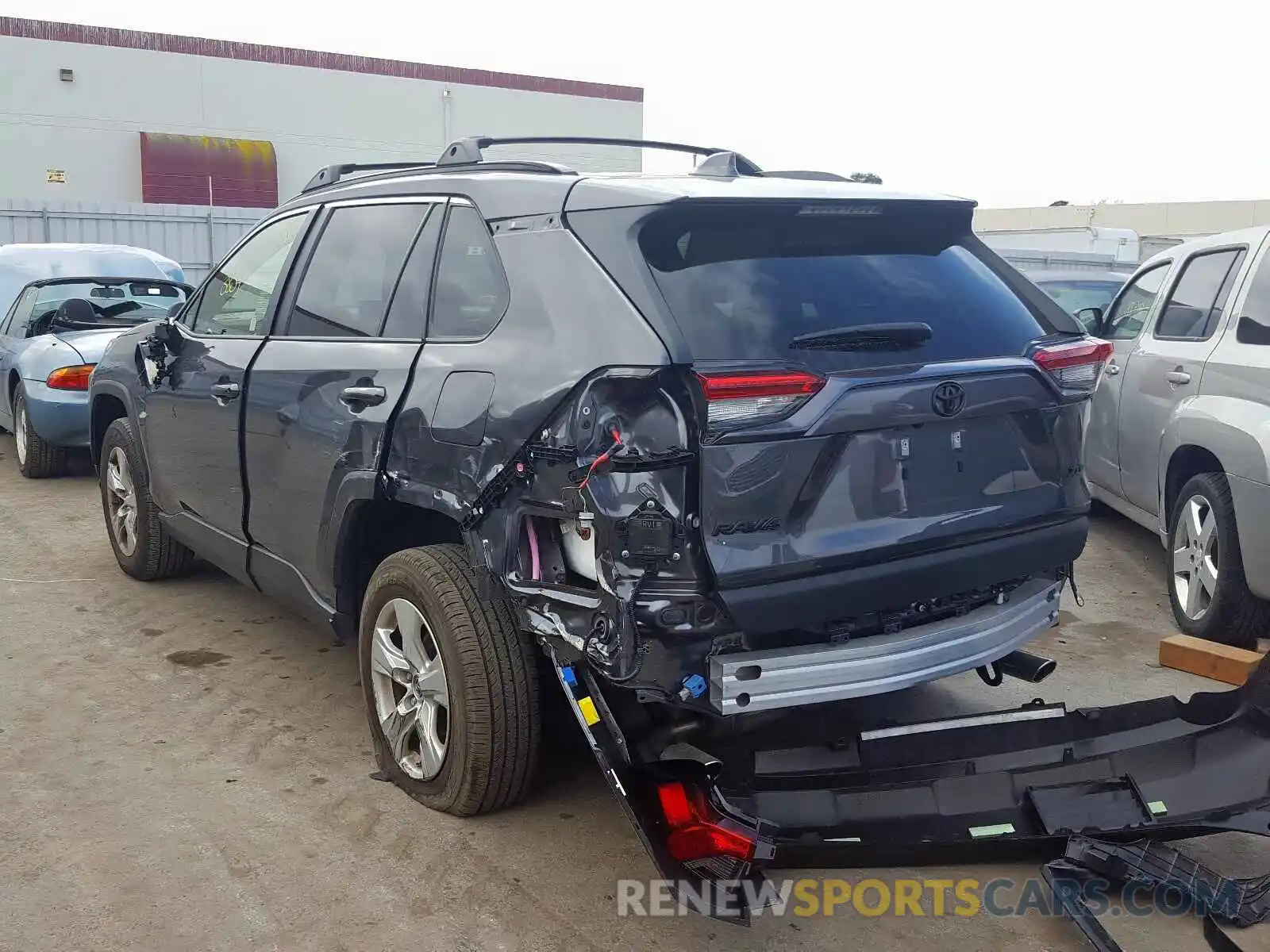 3 Photograph of a damaged car JTMW1RFV3KD503158 TOYOTA RAV4 2019