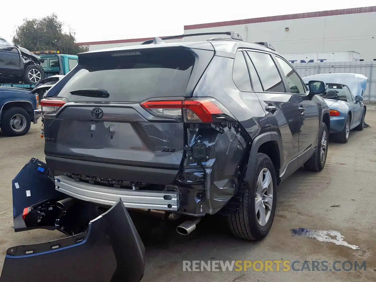 4 Photograph of a damaged car JTMW1RFV3KD503158 TOYOTA RAV4 2019