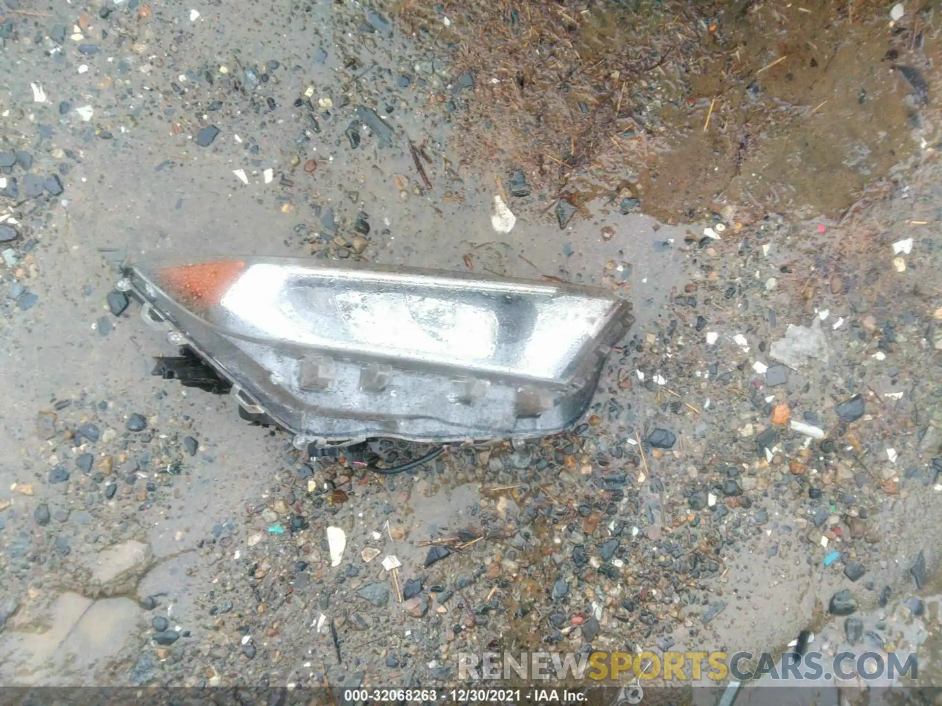 12 Photograph of a damaged car JTMW1RFV3KD514340 TOYOTA RAV4 2019