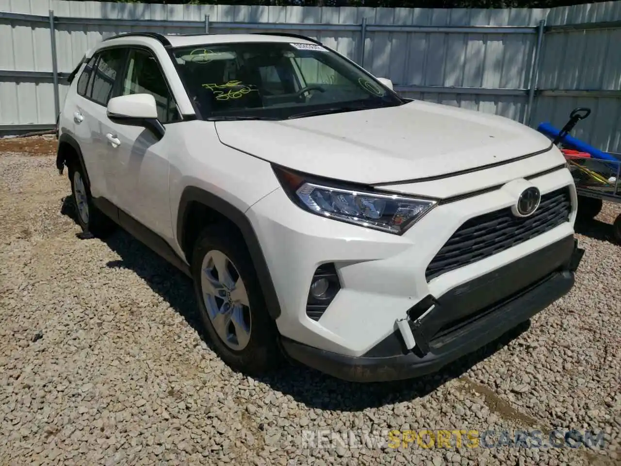 1 Photograph of a damaged car JTMW1RFV3KJ002708 TOYOTA RAV4 2019