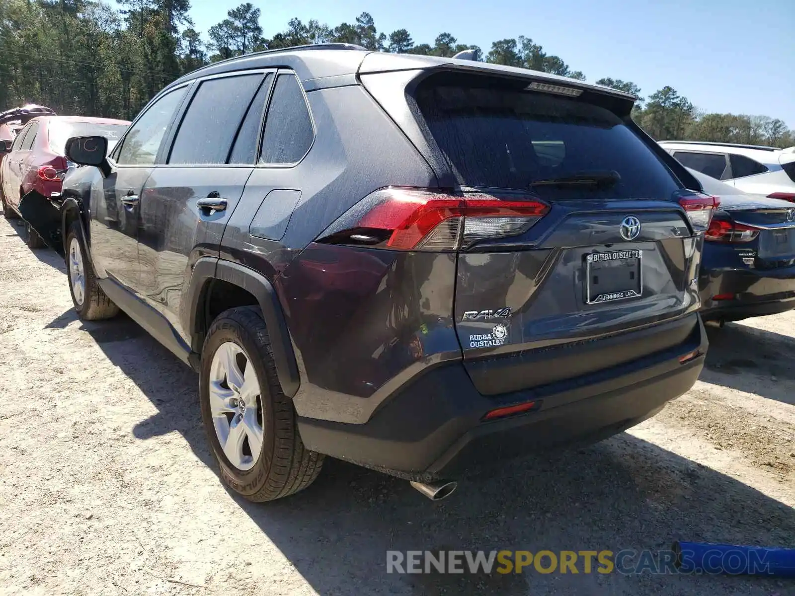 3 Photograph of a damaged car JTMW1RFV3KJ004927 TOYOTA RAV4 2019