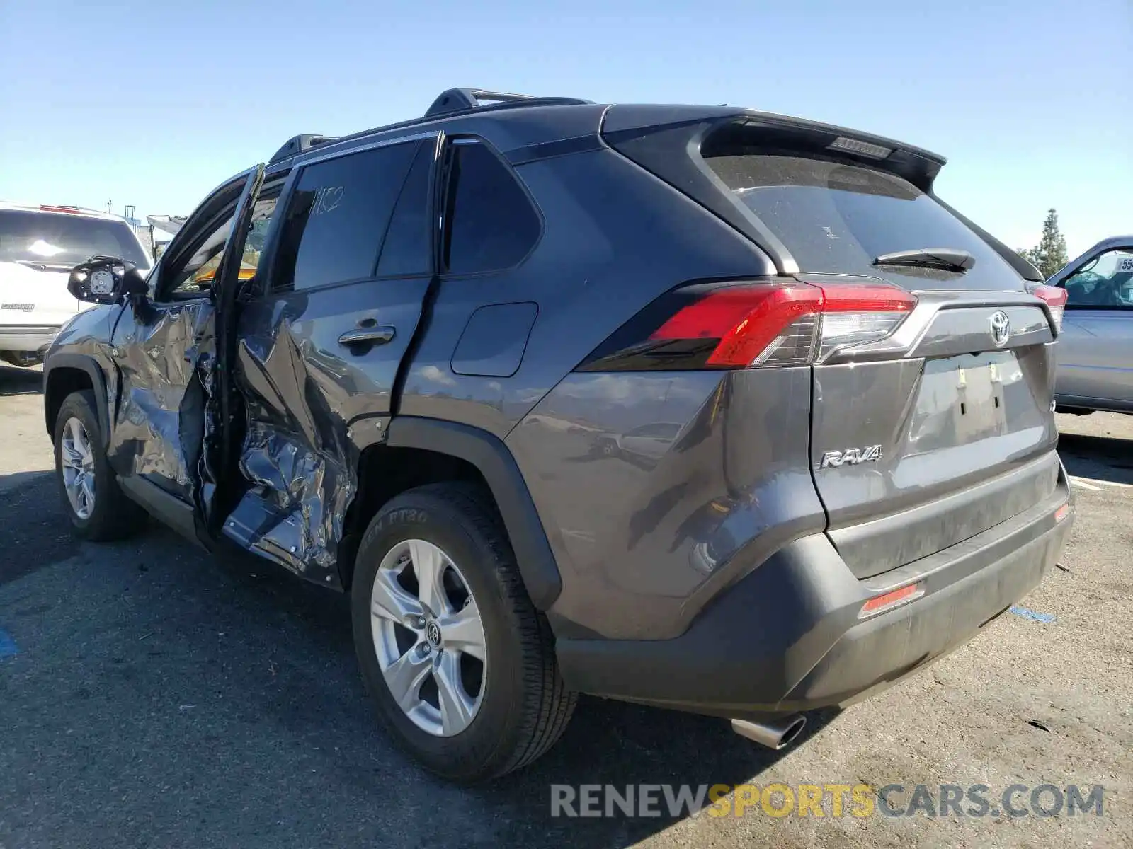 3 Photograph of a damaged car JTMW1RFV3KJ011571 TOYOTA RAV4 2019