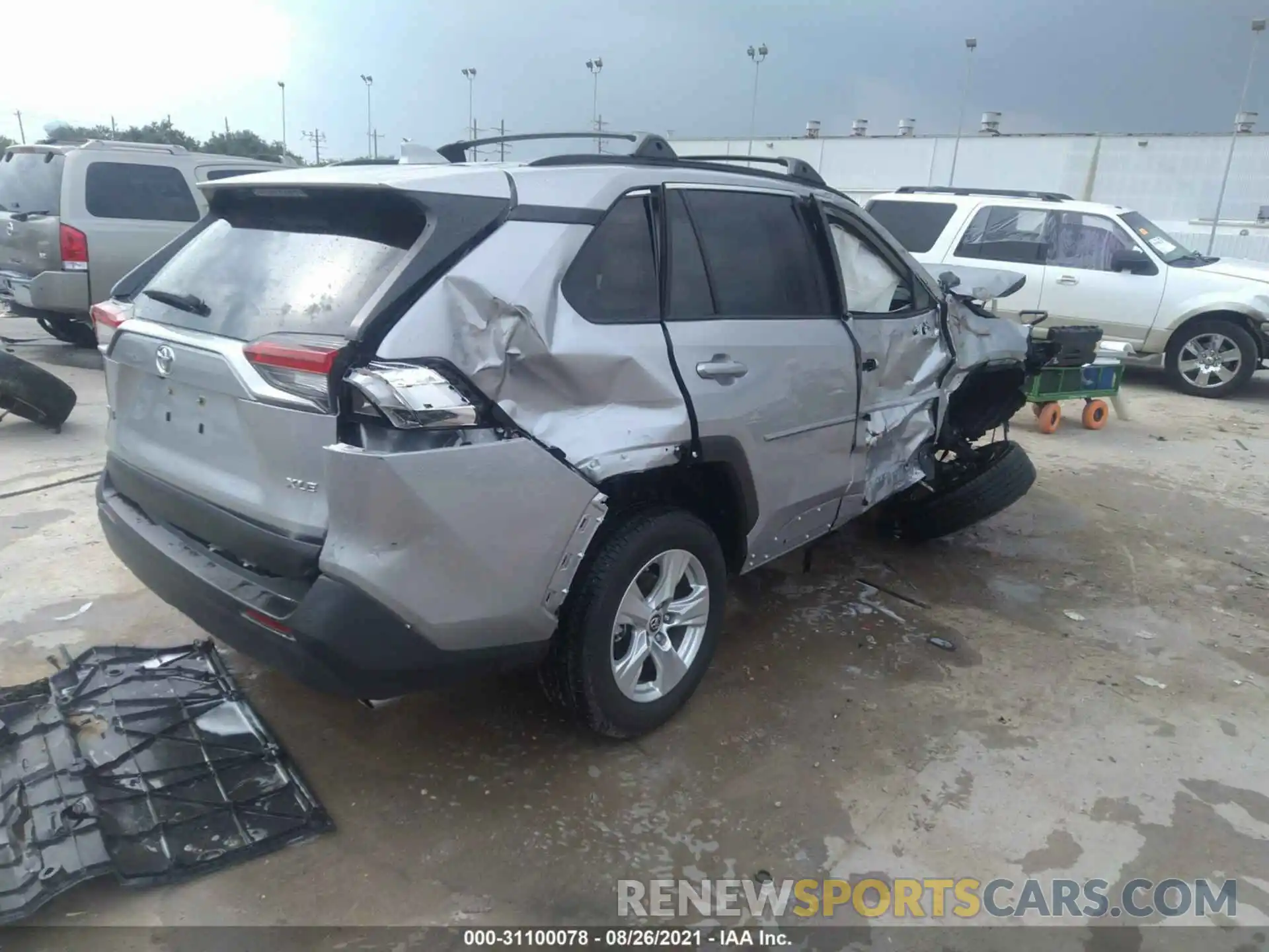 4 Photograph of a damaged car JTMW1RFV3KJ011991 TOYOTA RAV4 2019