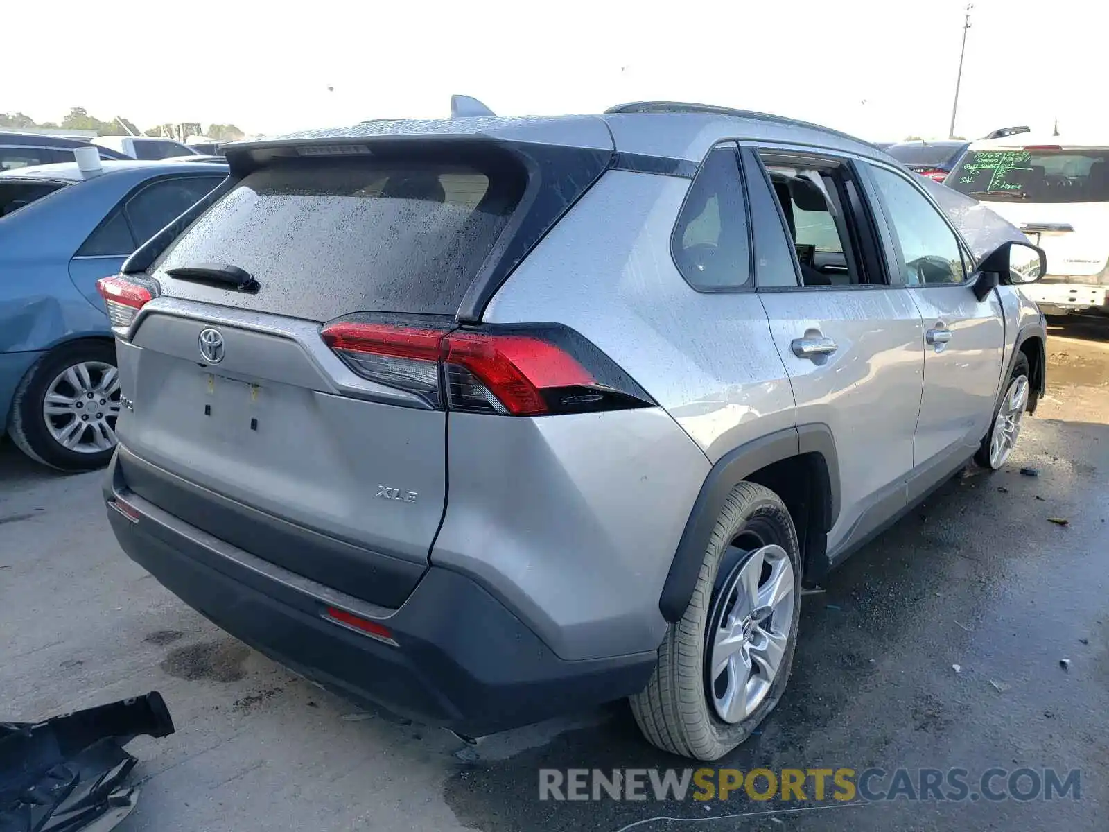 4 Фотография поврежденного автомобиля JTMW1RFV3KJ012607 TOYOTA RAV4 2019