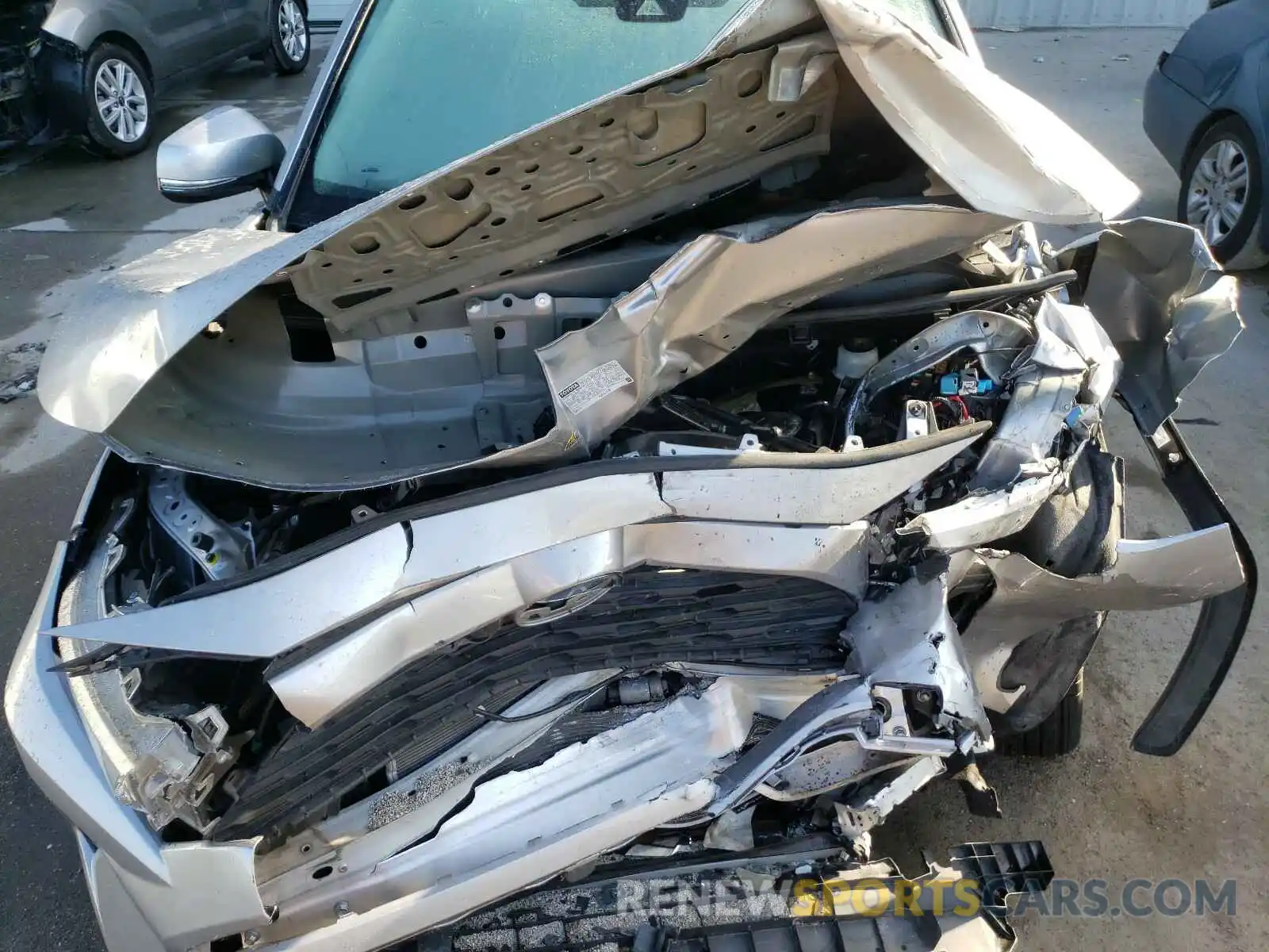 7 Photograph of a damaged car JTMW1RFV3KJ012607 TOYOTA RAV4 2019