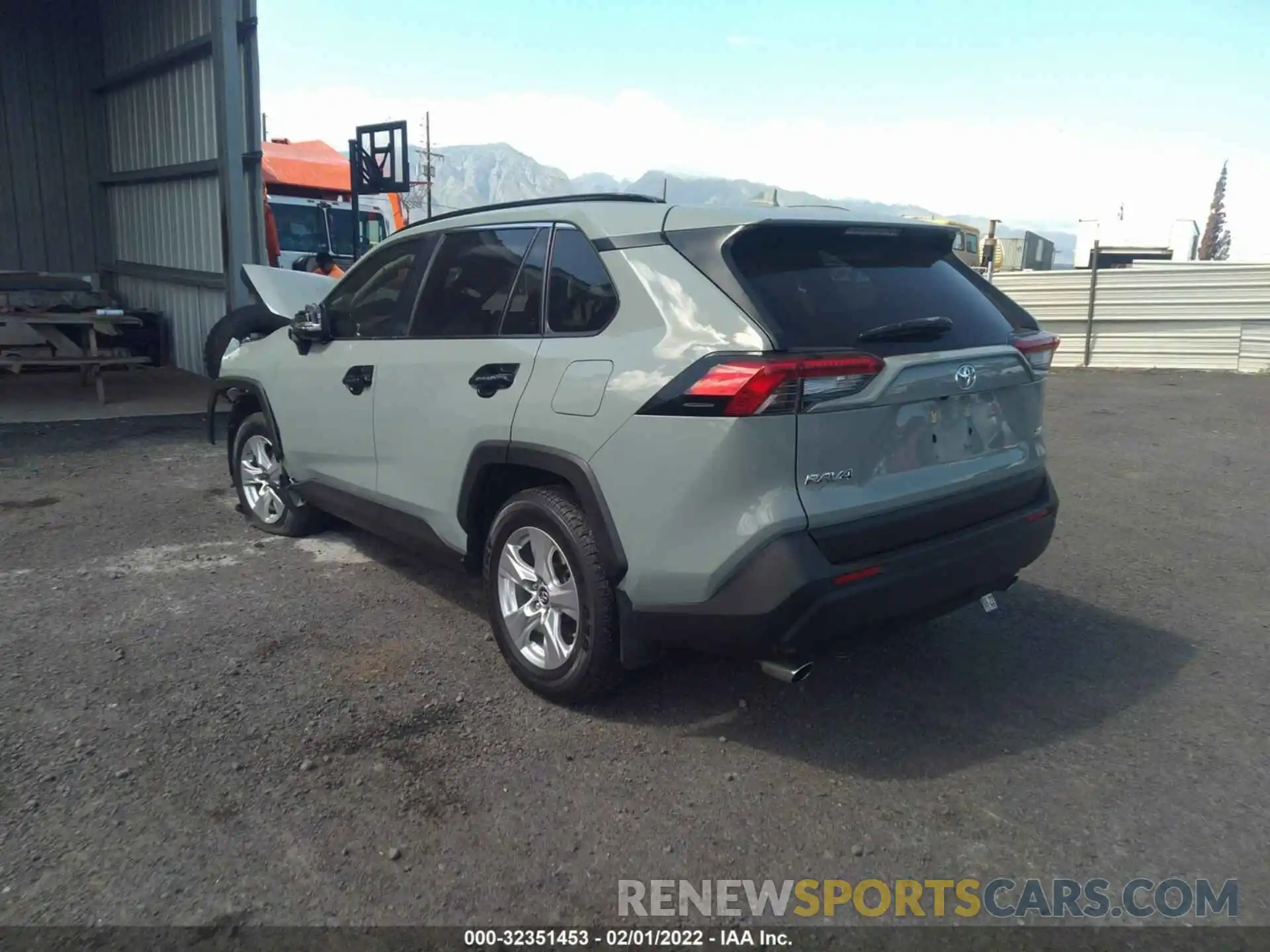 3 Фотография поврежденного автомобиля JTMW1RFV3KJ015927 TOYOTA RAV4 2019