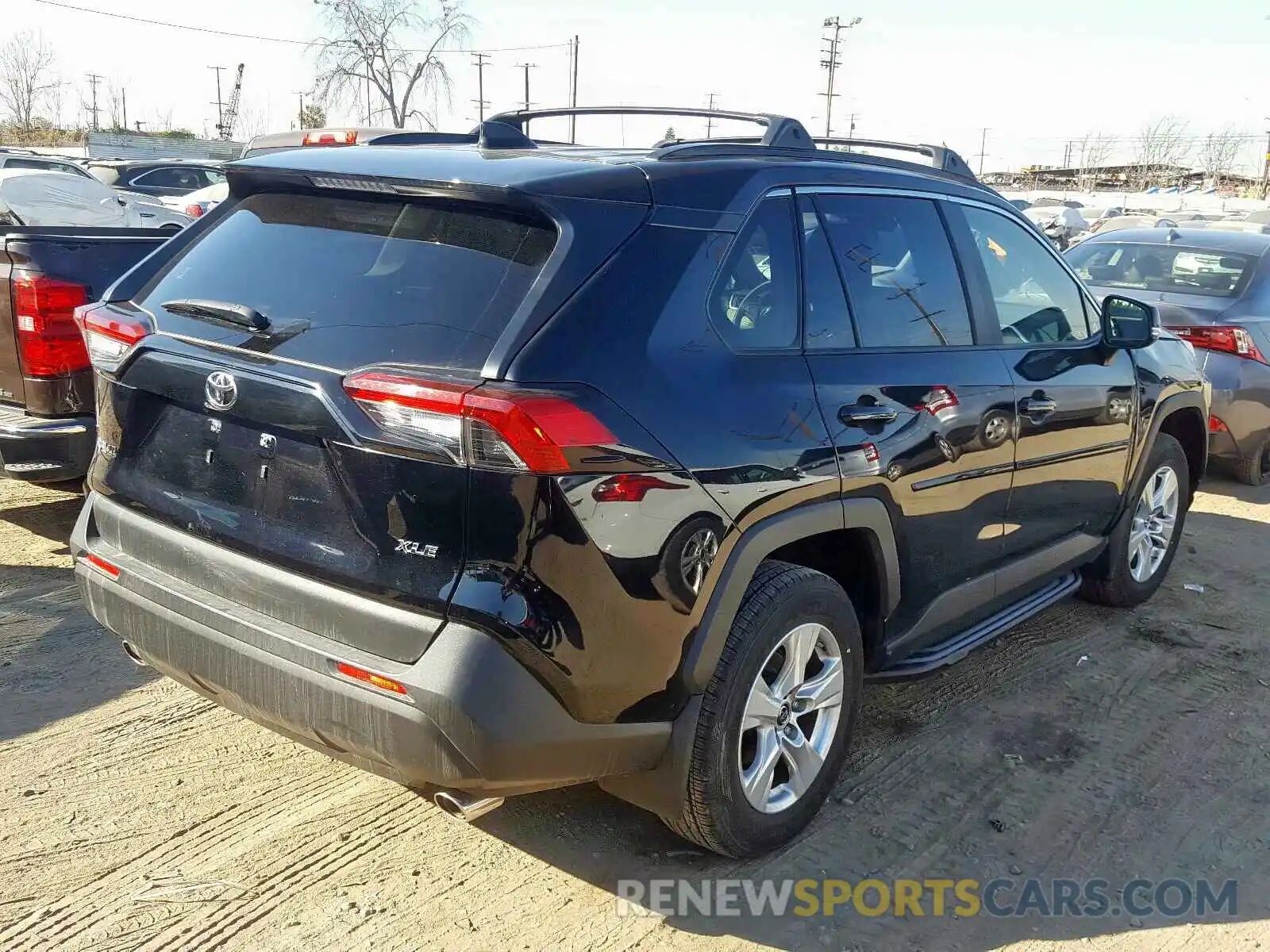 4 Photograph of a damaged car JTMW1RFV4KD008709 TOYOTA RAV4 2019